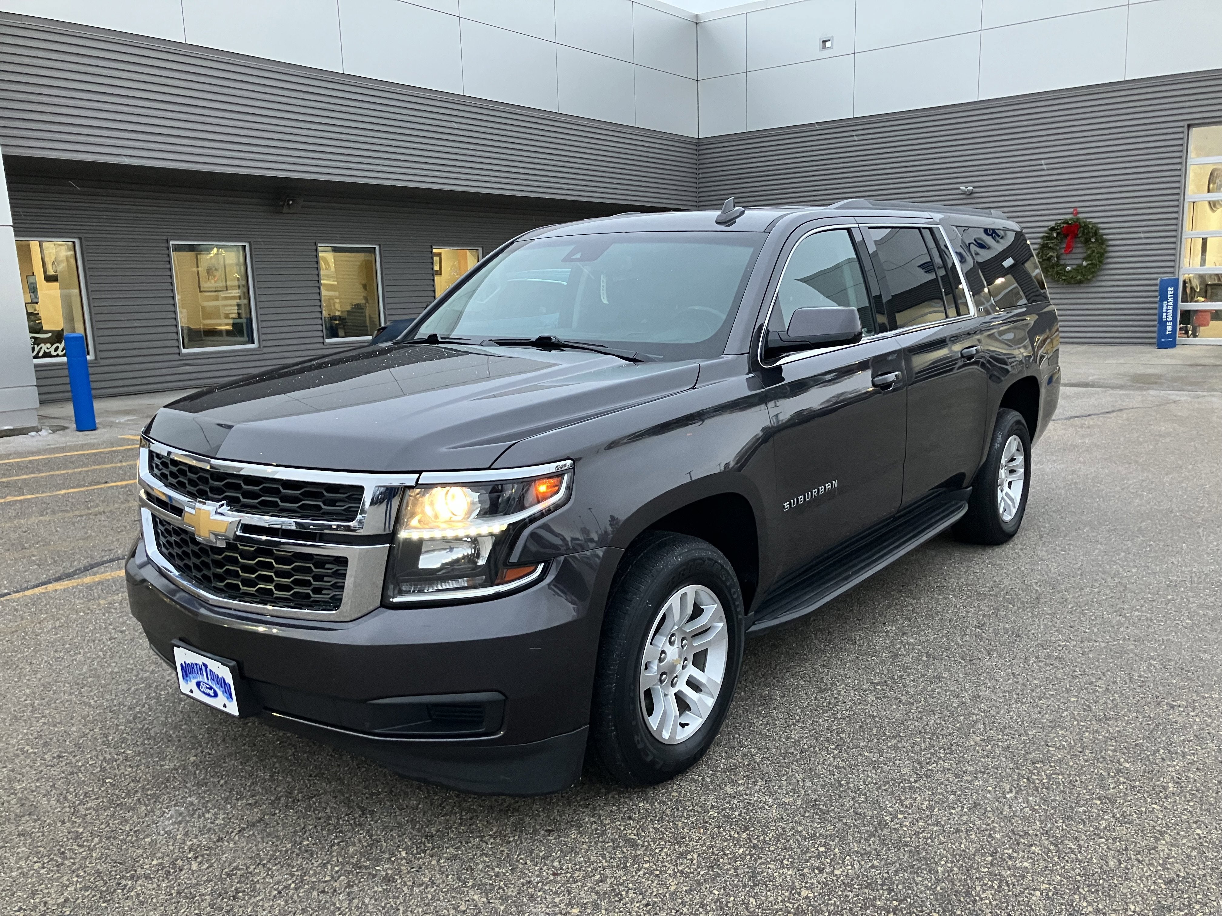 2018 Chevrolet Suburban LT