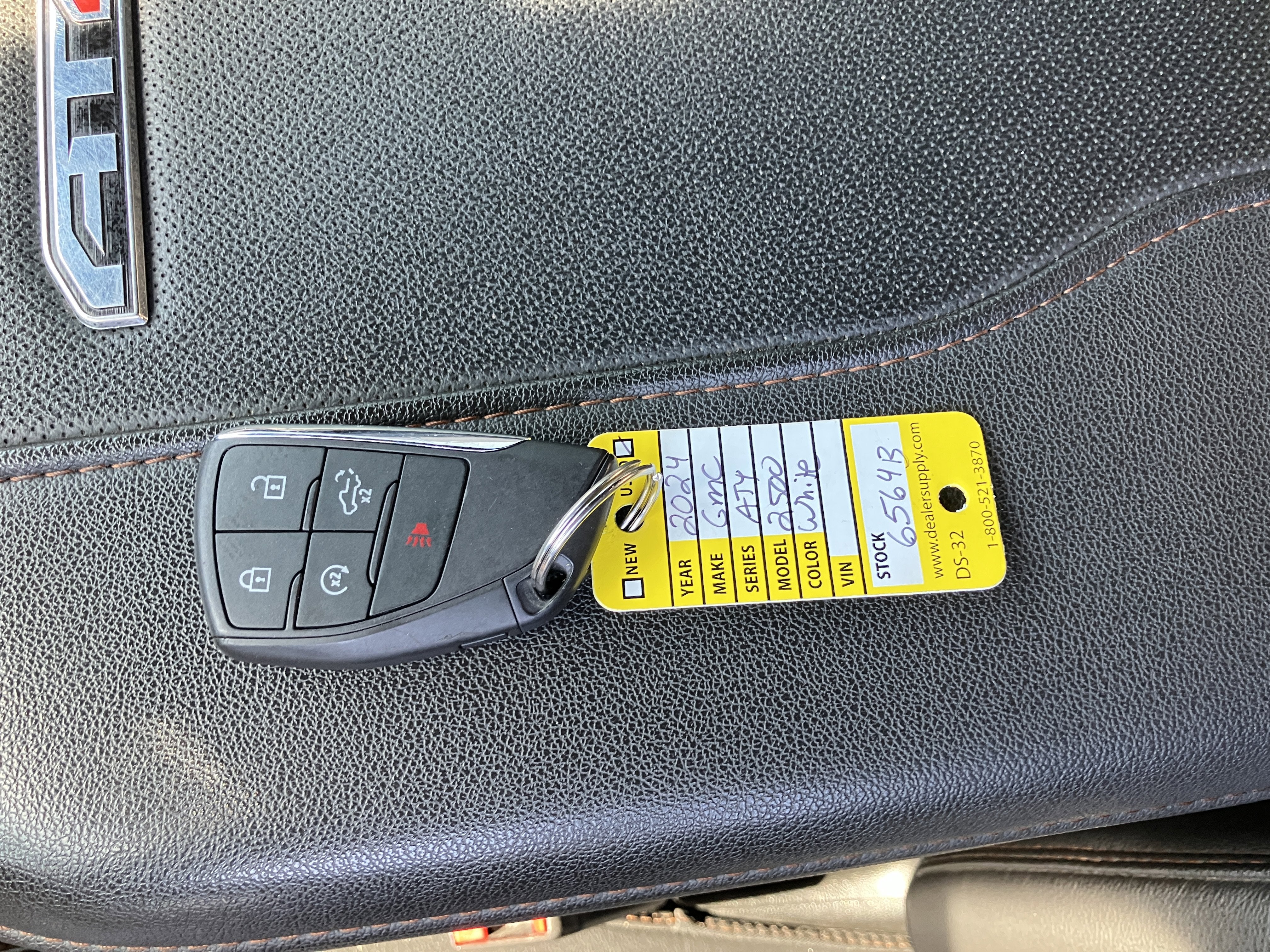 2024 GMC Sierra 2500HD AT4