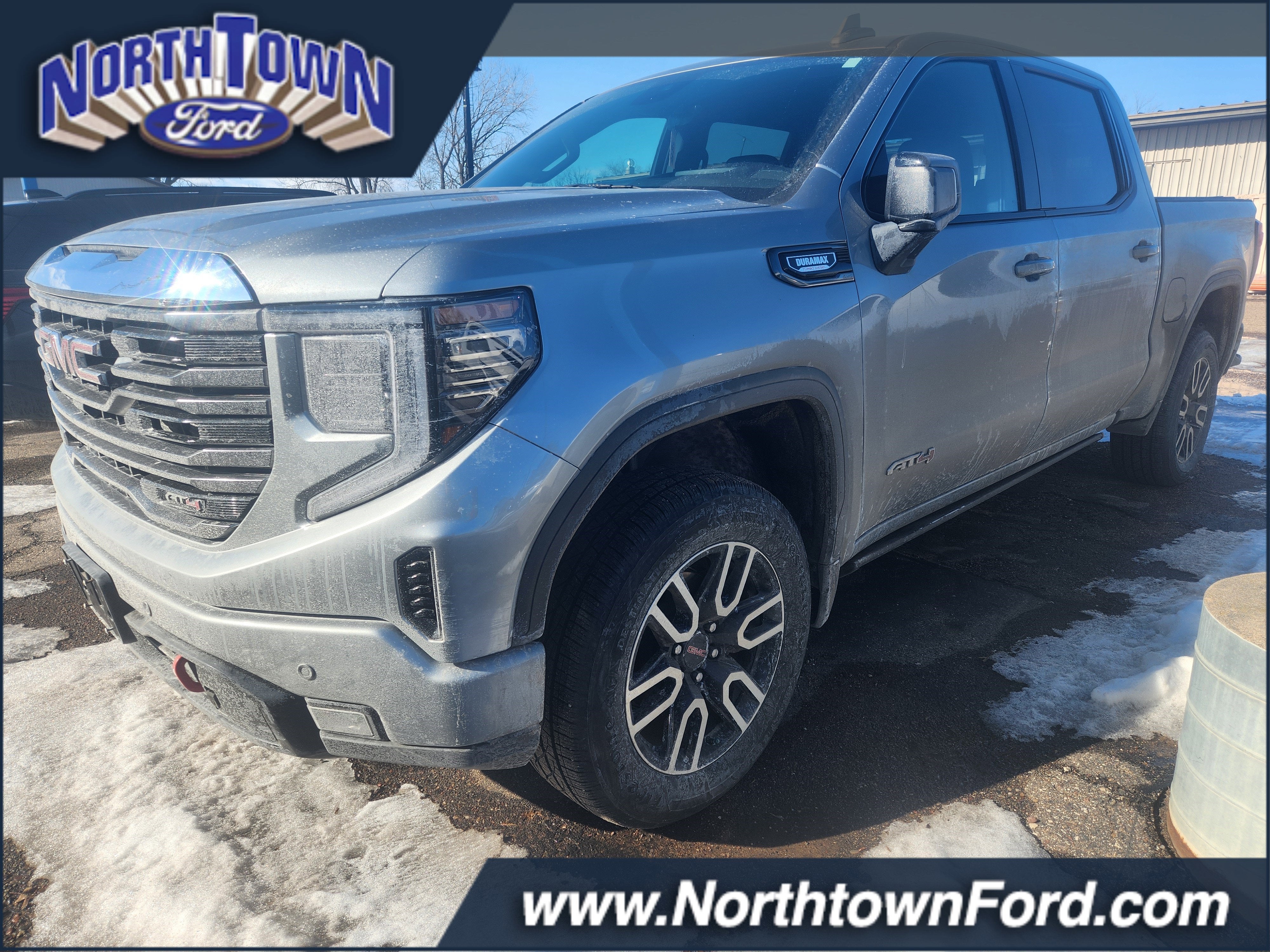 2023 GMC Sierra 1500 AT4