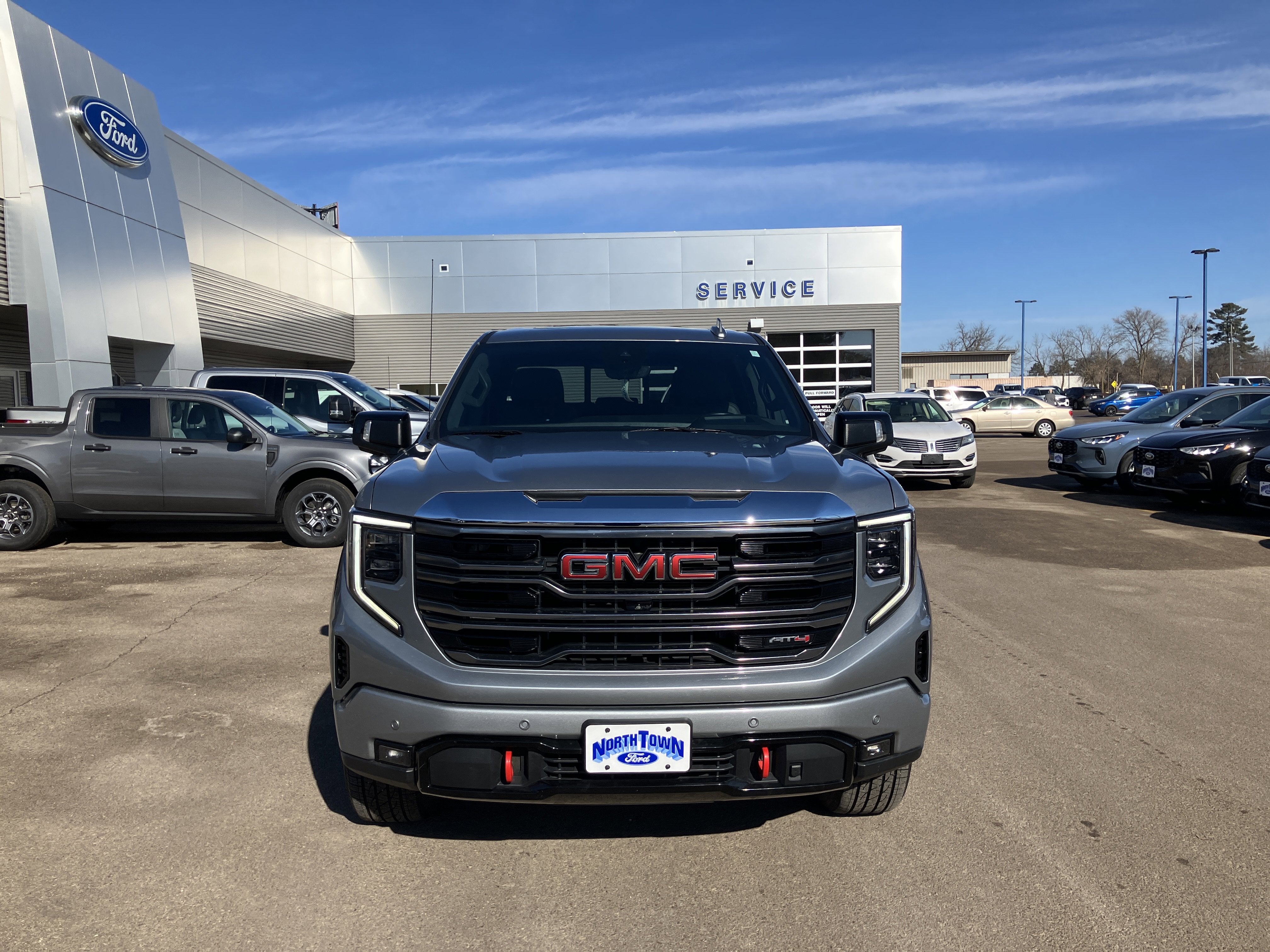 2023 GMC Sierra 1500 AT4