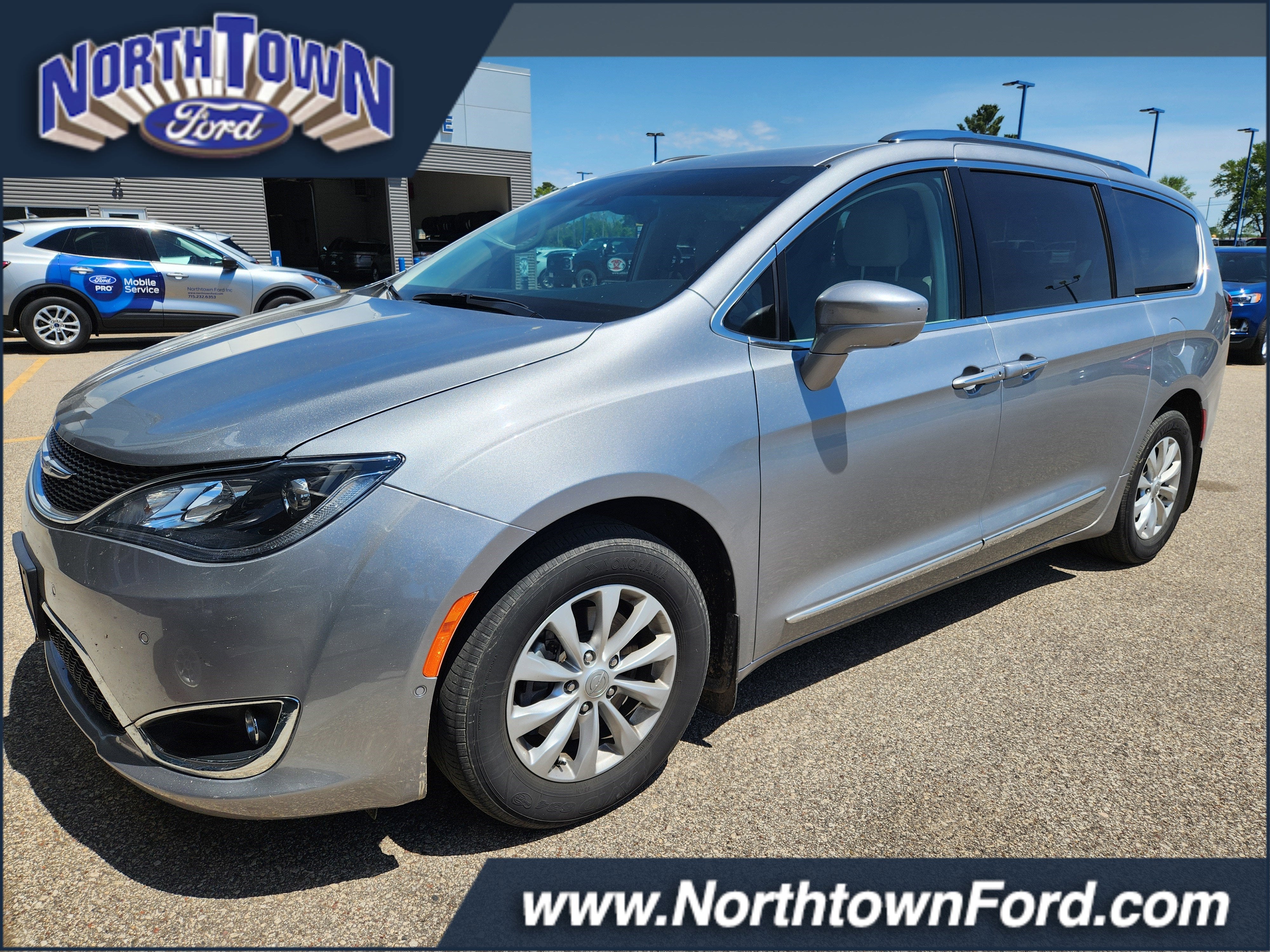2019 Chrysler Pacifica Touring L
