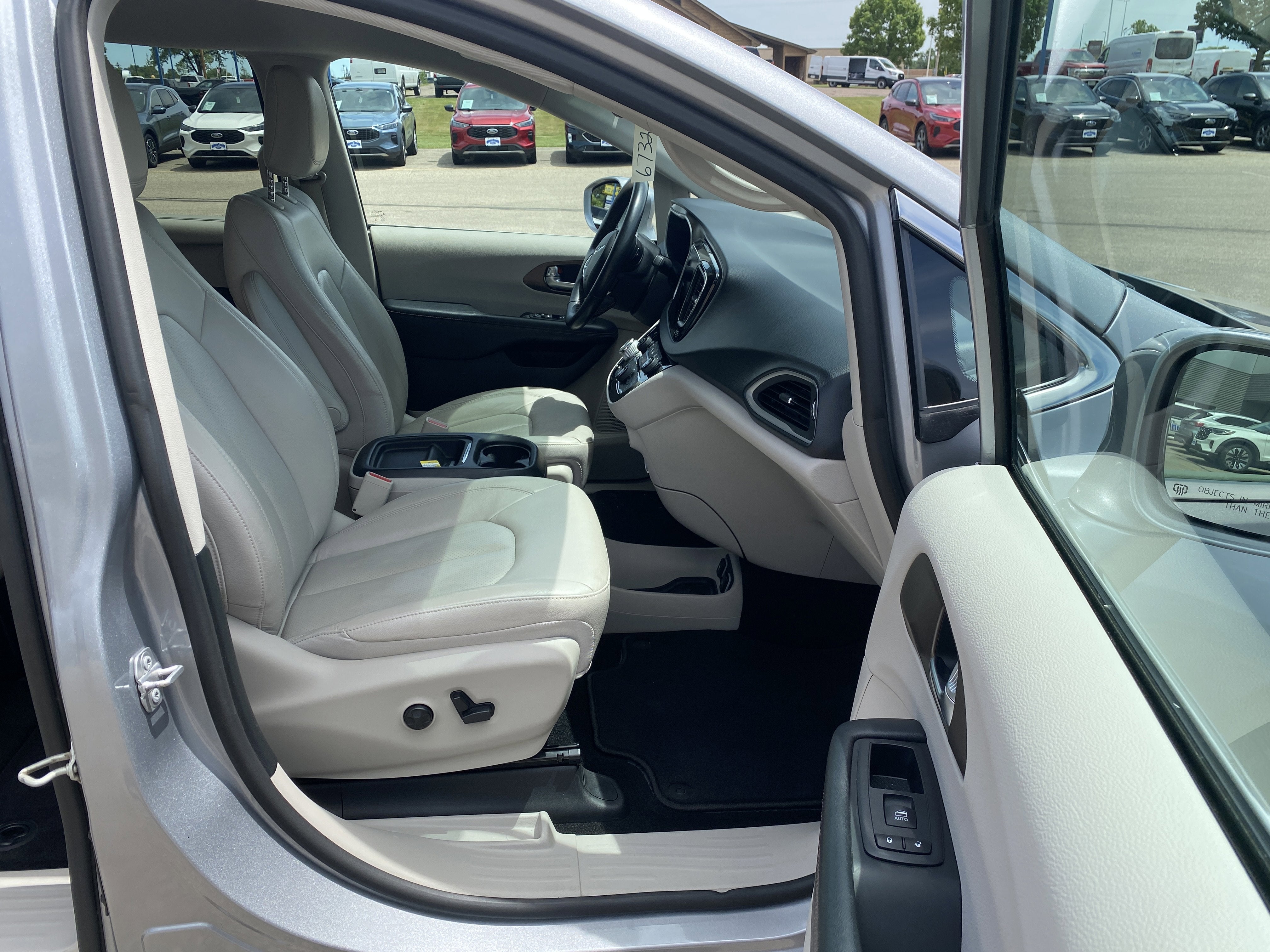 2019 Chrysler Pacifica Touring L