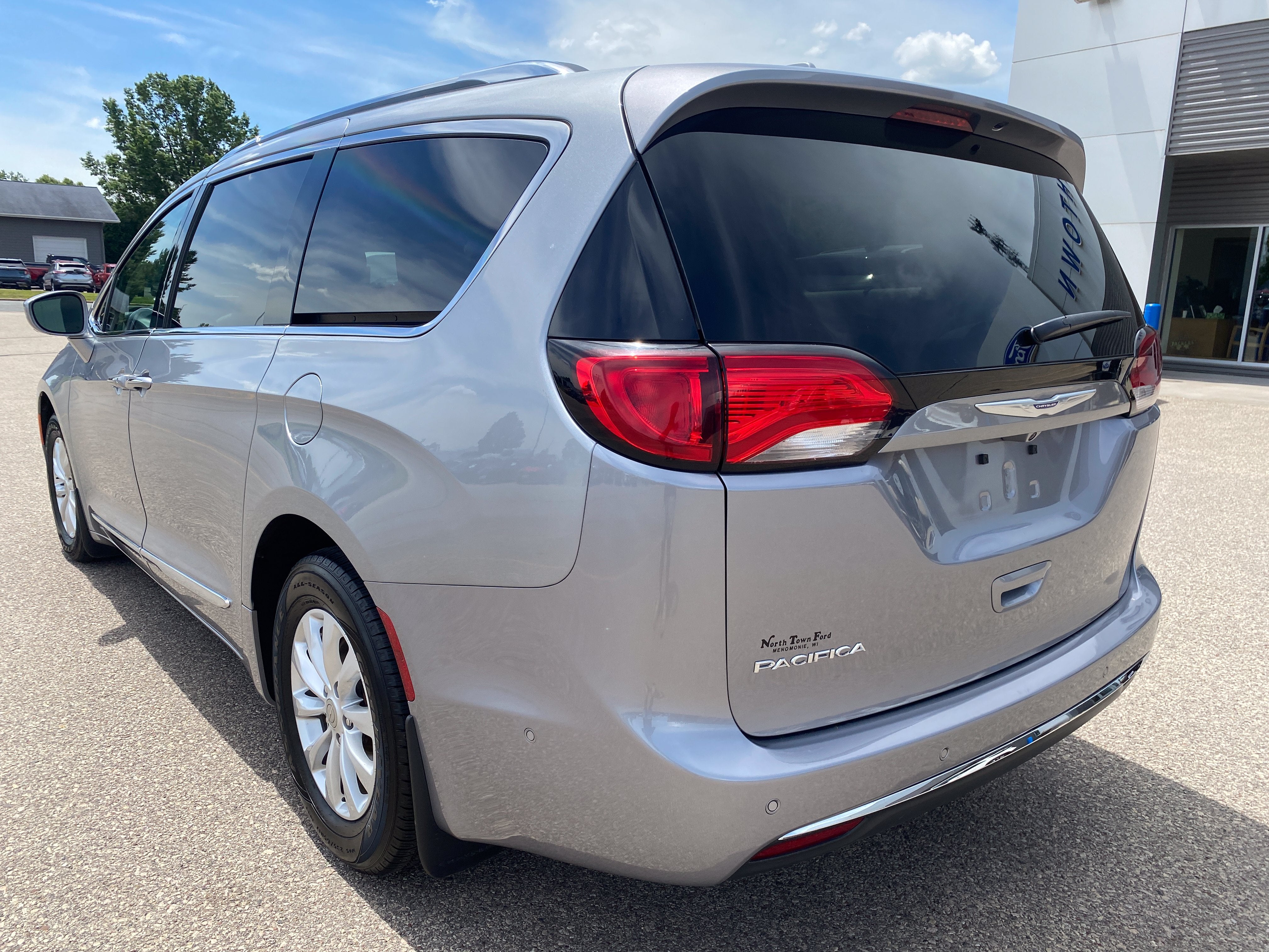 2019 Chrysler Pacifica Touring L