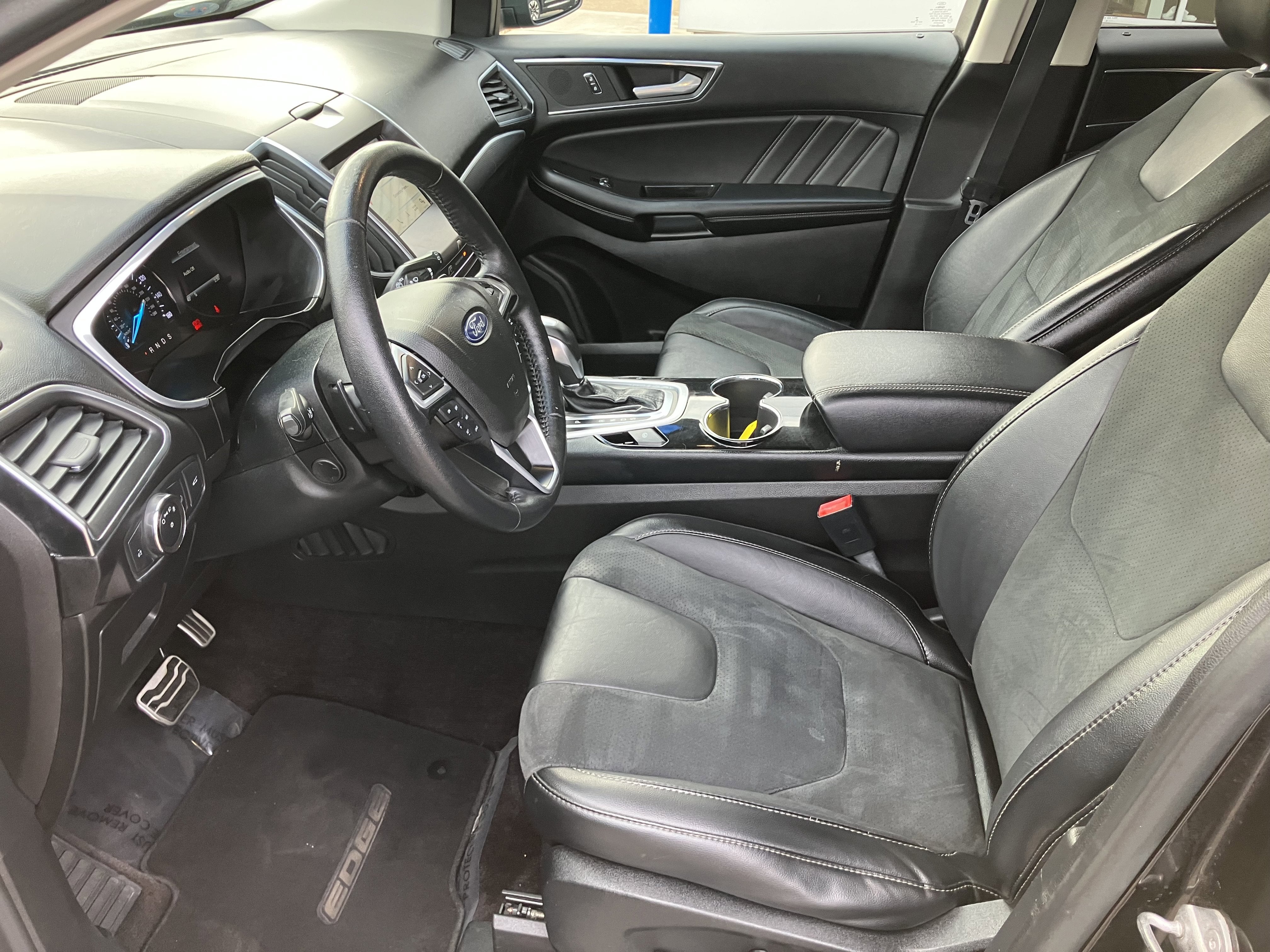 2016 Ford Edge Sport