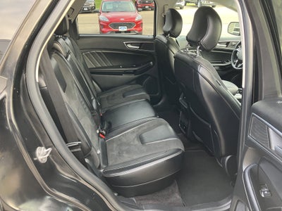 2016 Ford Edge Sport