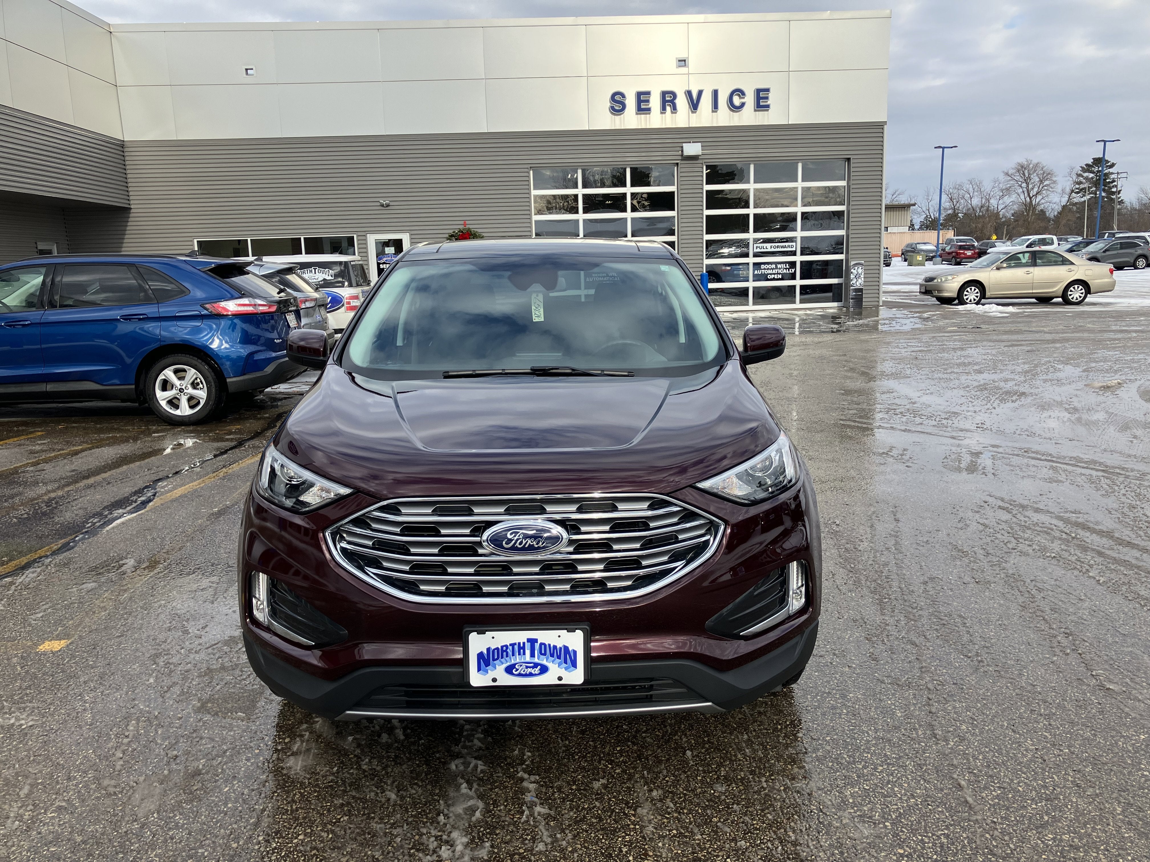 2022 Ford Edge SEL