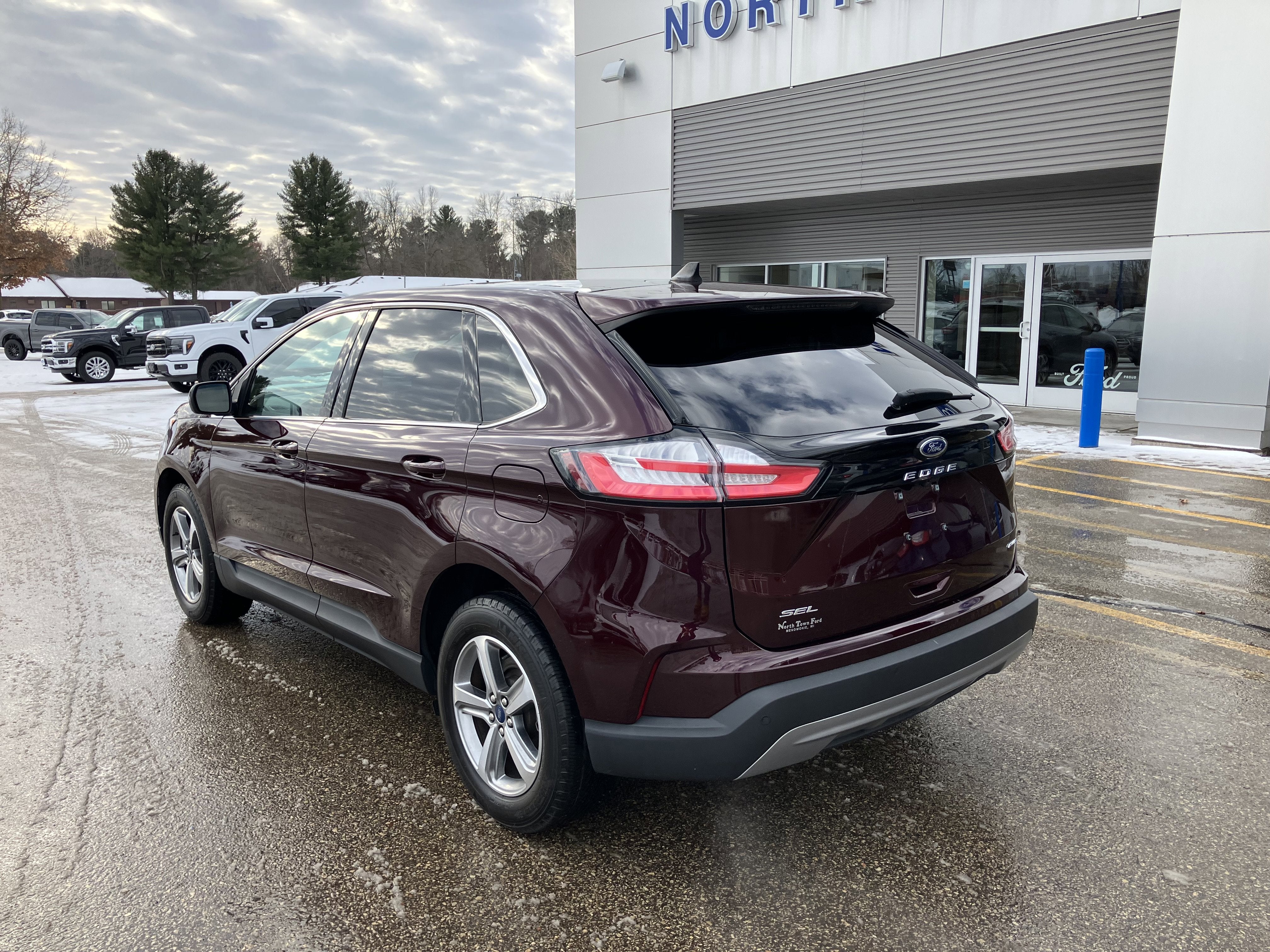 2022 Ford Edge SEL