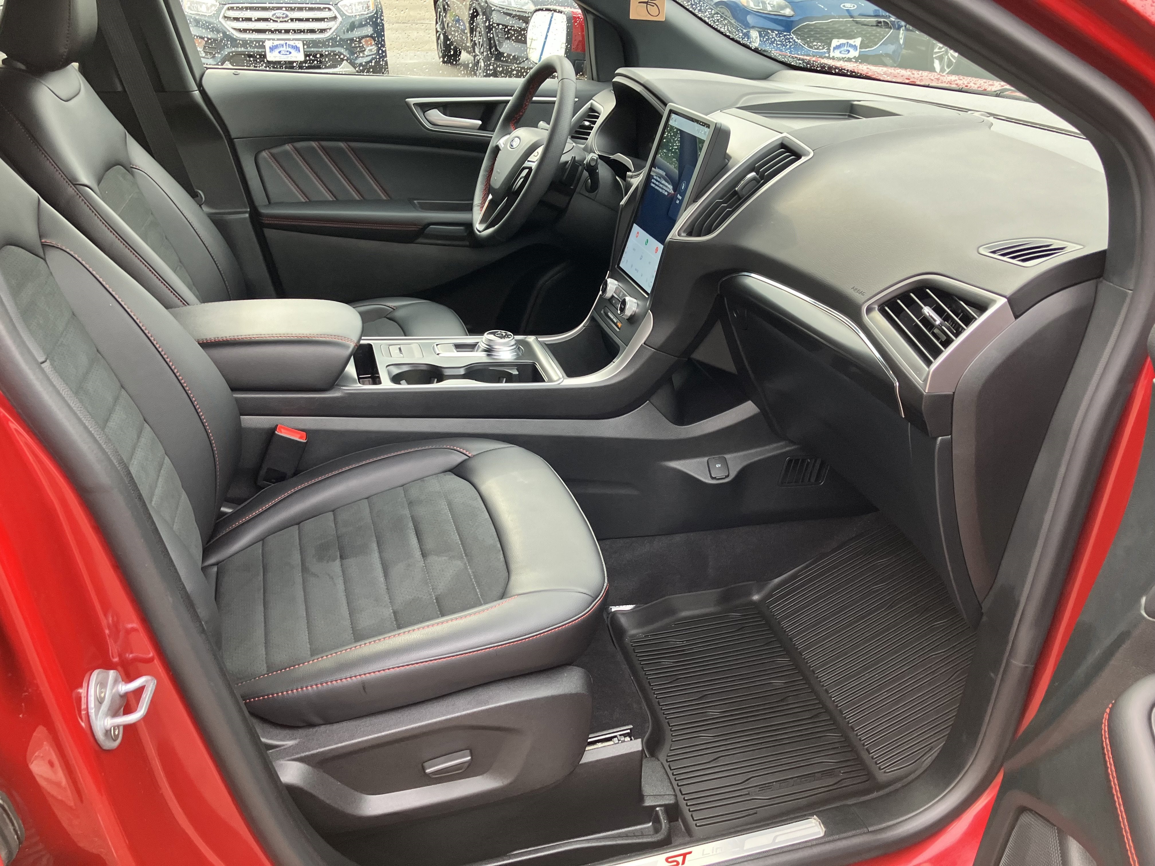 2024 Ford Edge ST-Line