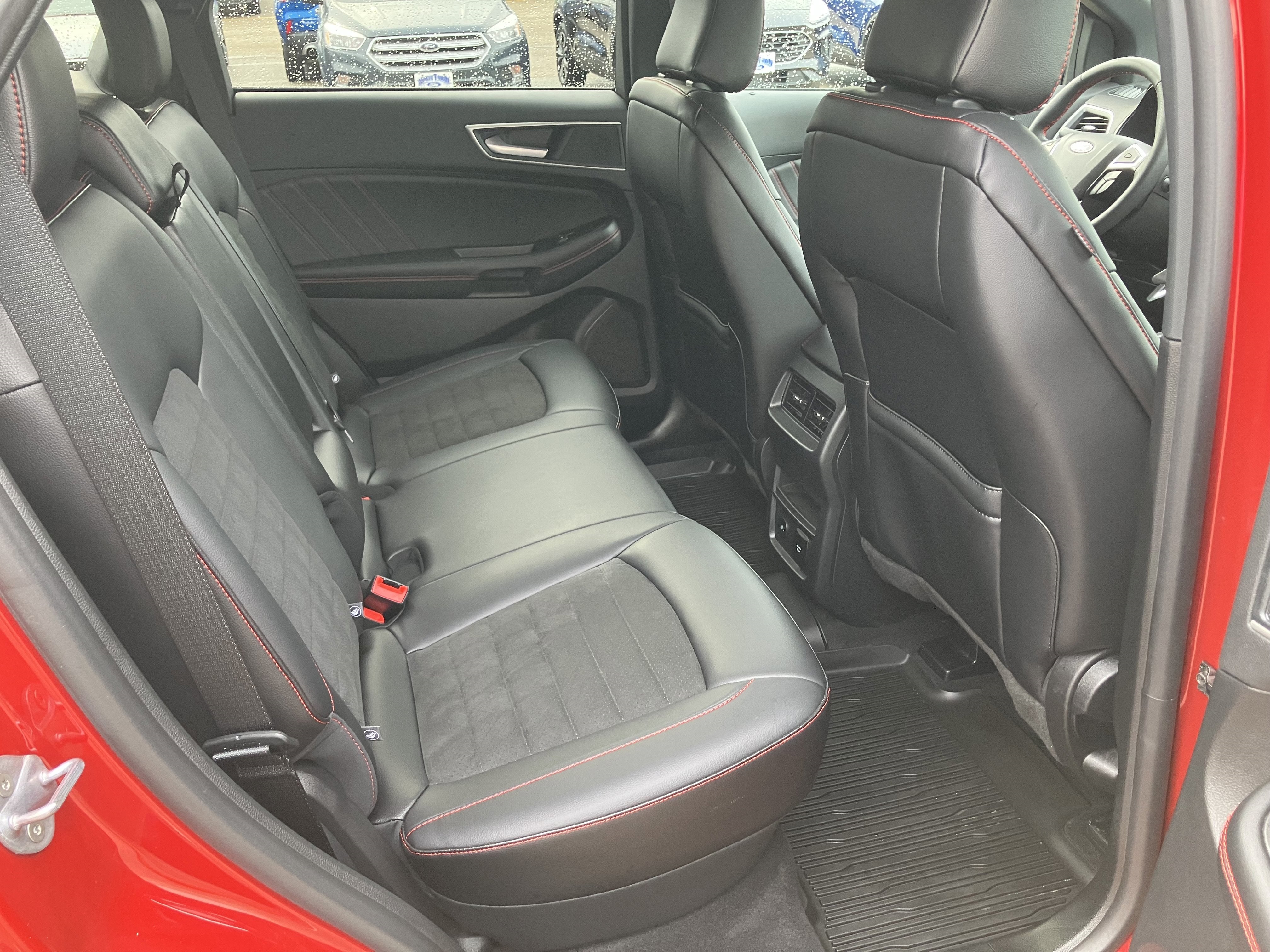 2024 Ford Edge ST-Line