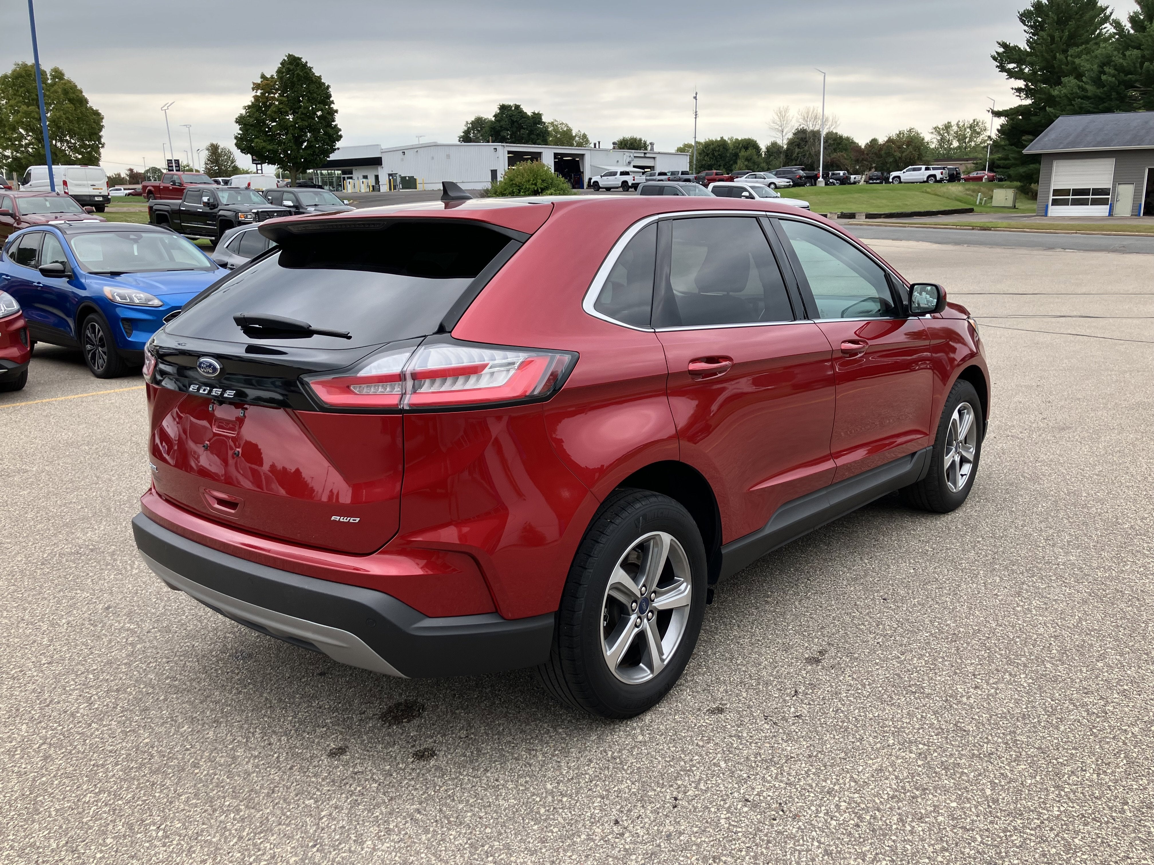 2022 Ford Edge SEL