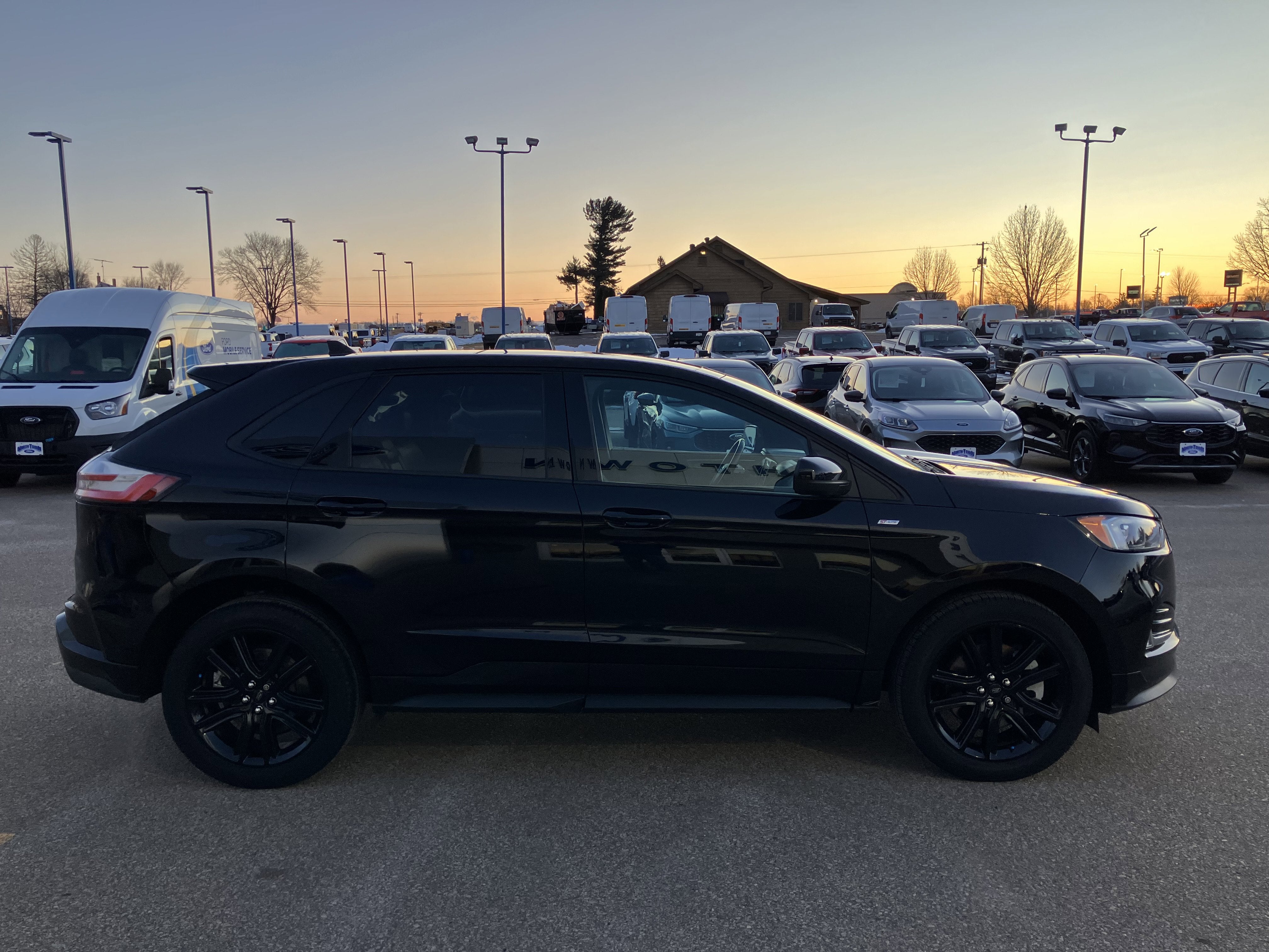 2023 Ford Edge ST-Line