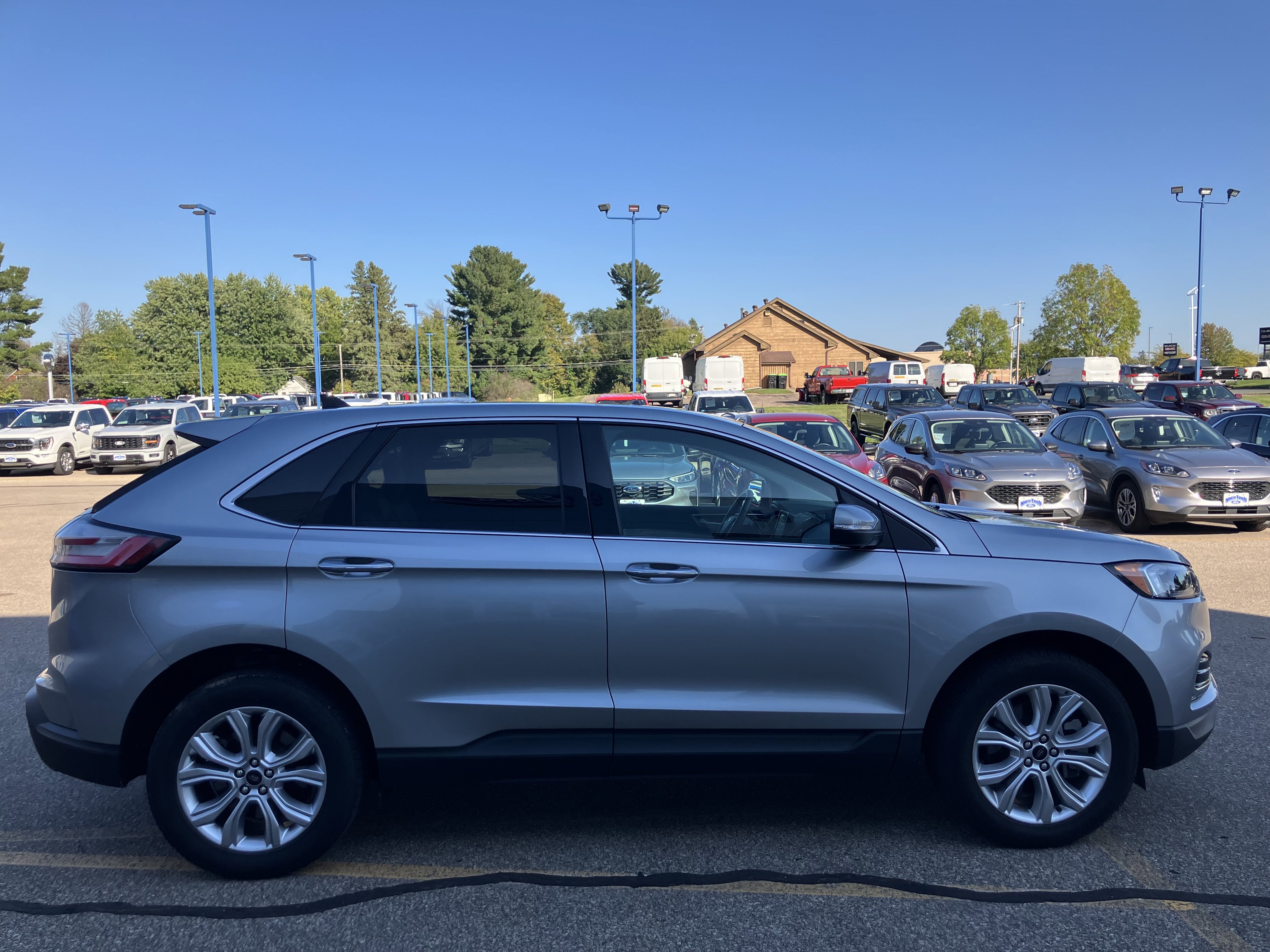 2024 Ford Edge Titanium