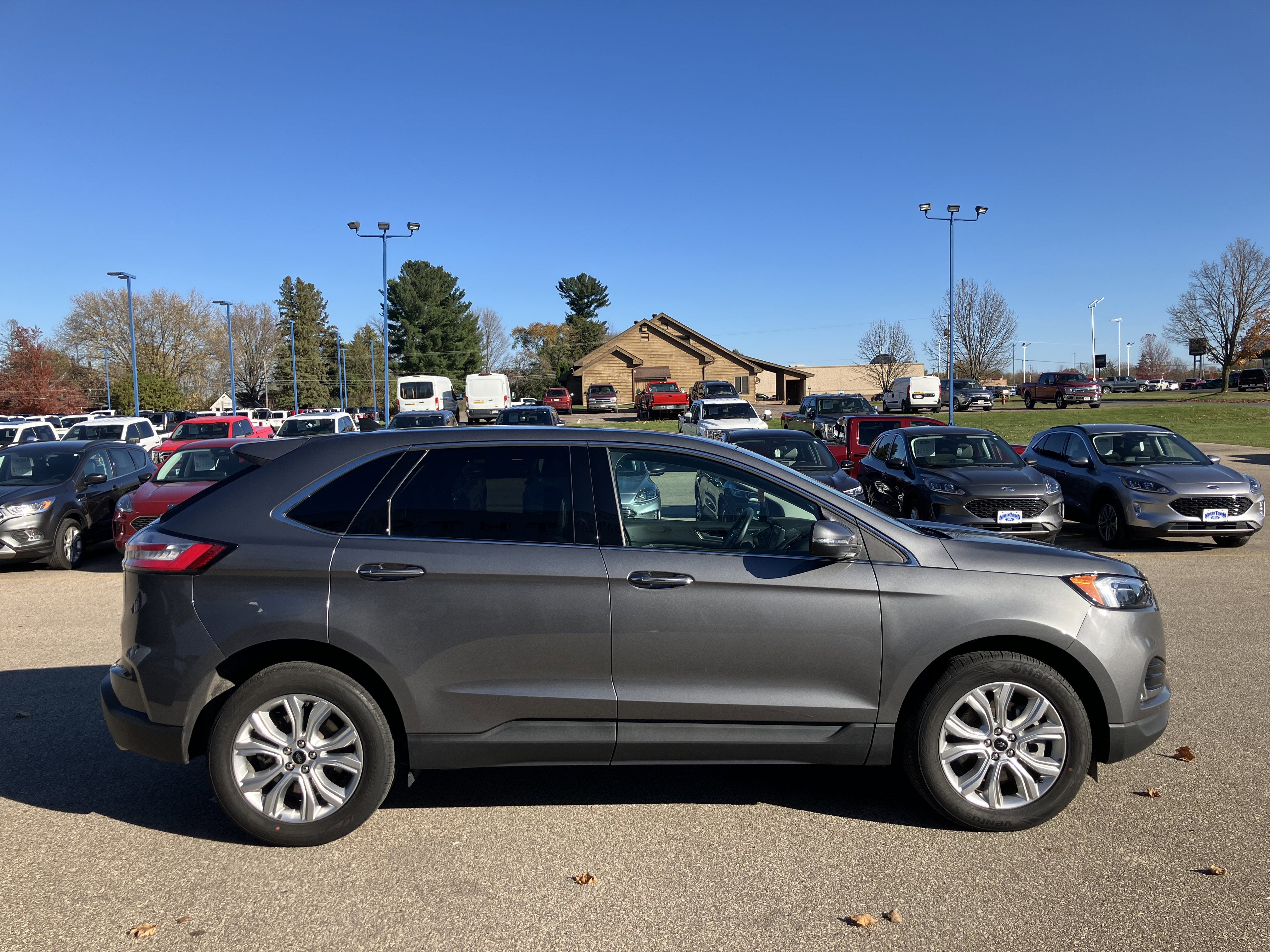 2024 Ford Edge Titanium