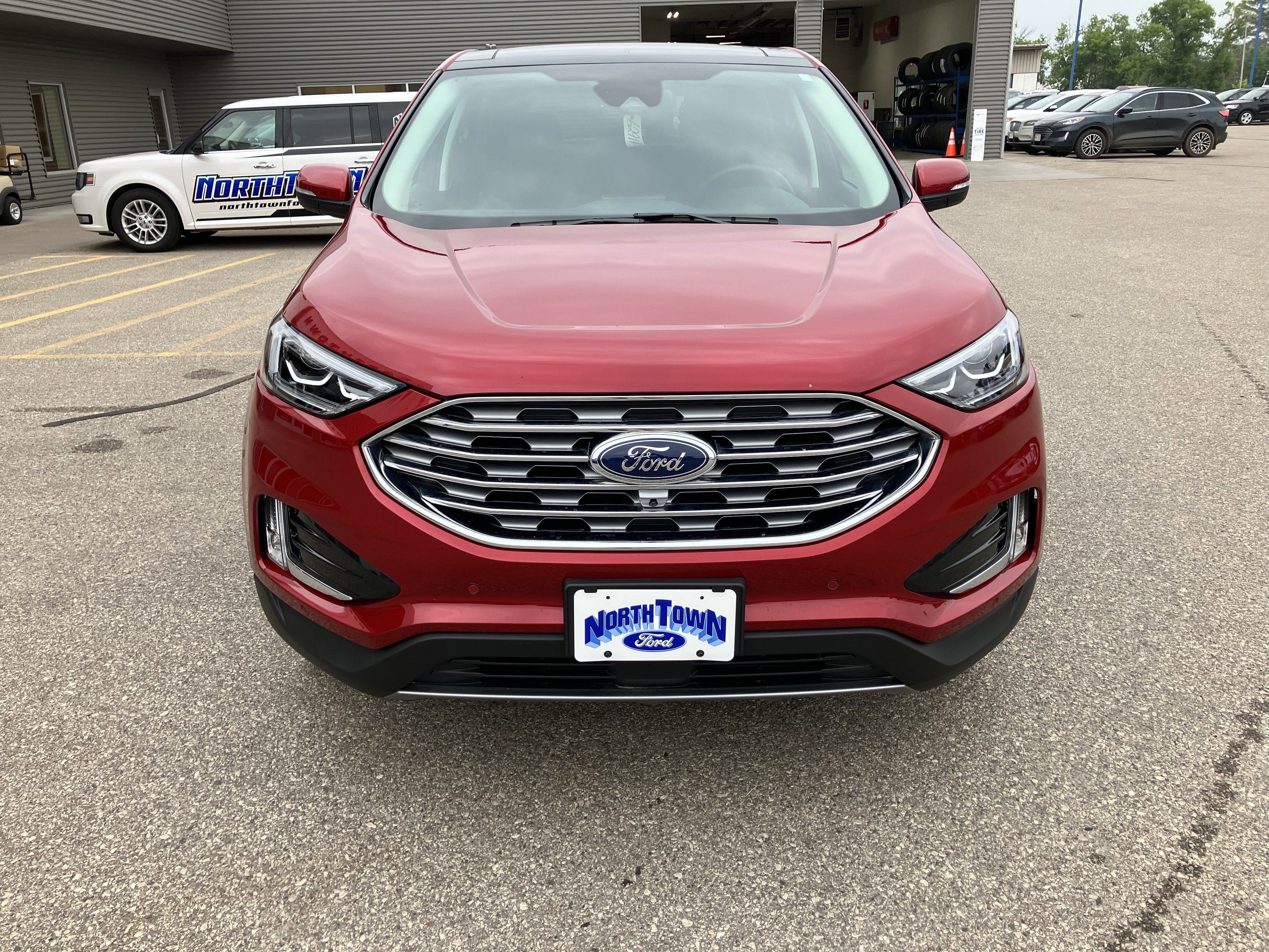 2024 Ford Edge Titanium