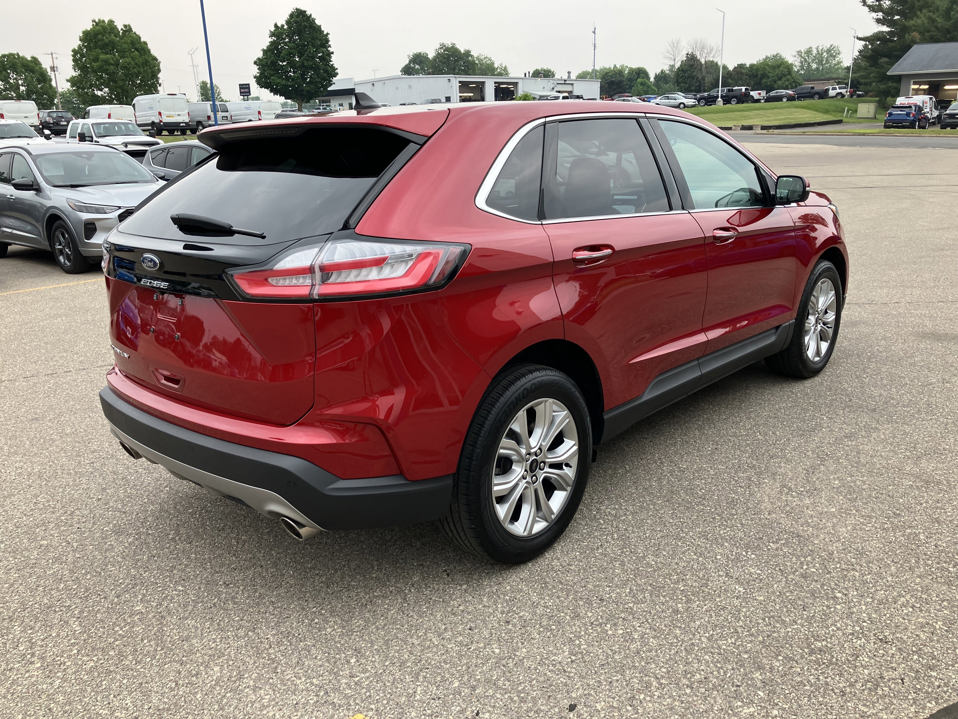 2024 Ford Edge Titanium