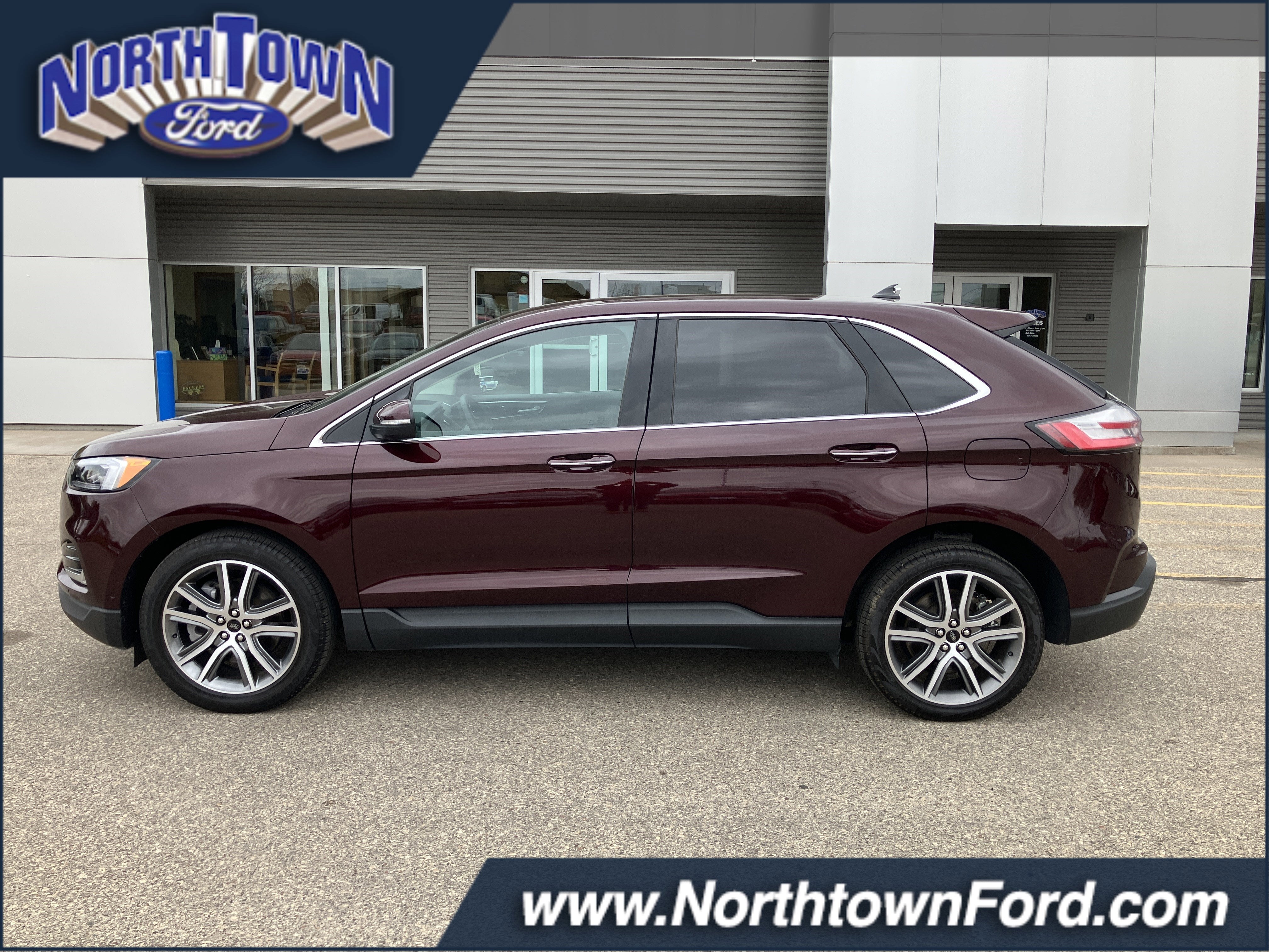 2024 Ford Edge Titanium