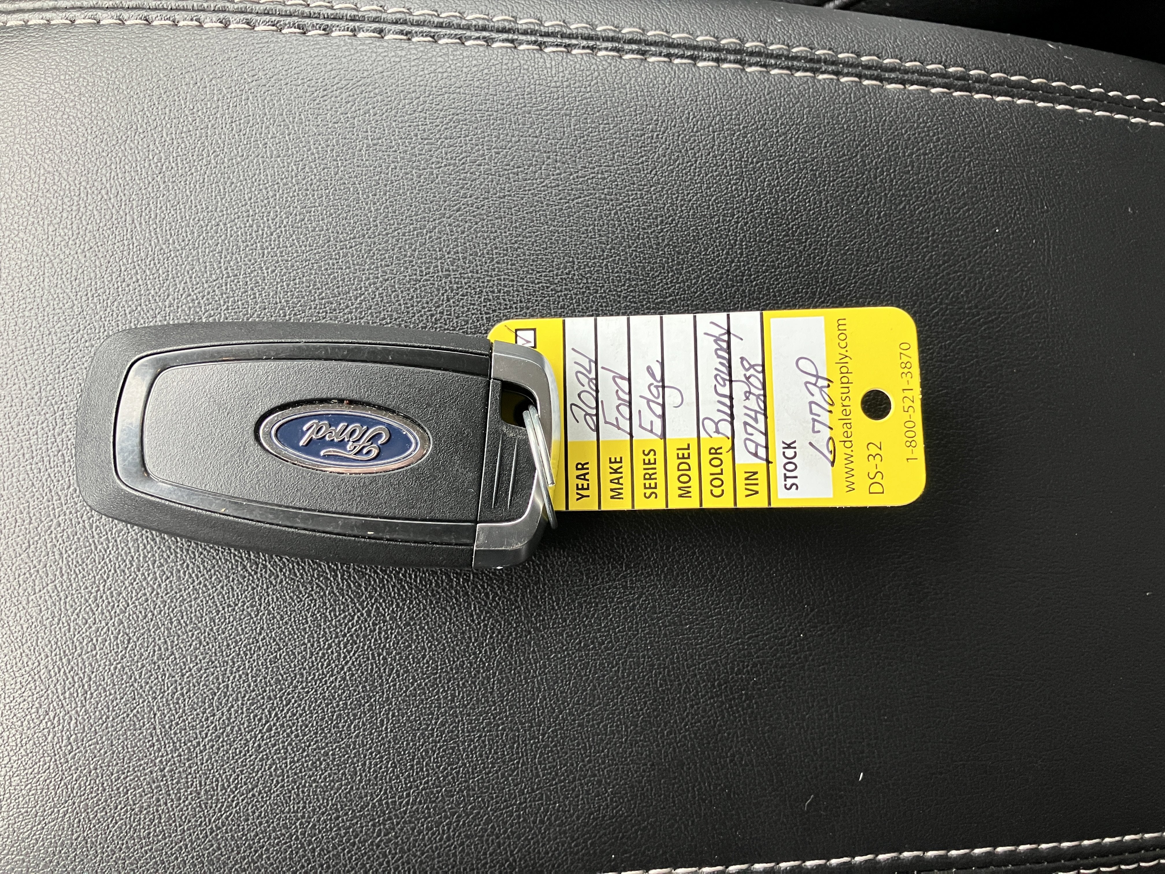 2024 Ford Edge Titanium
