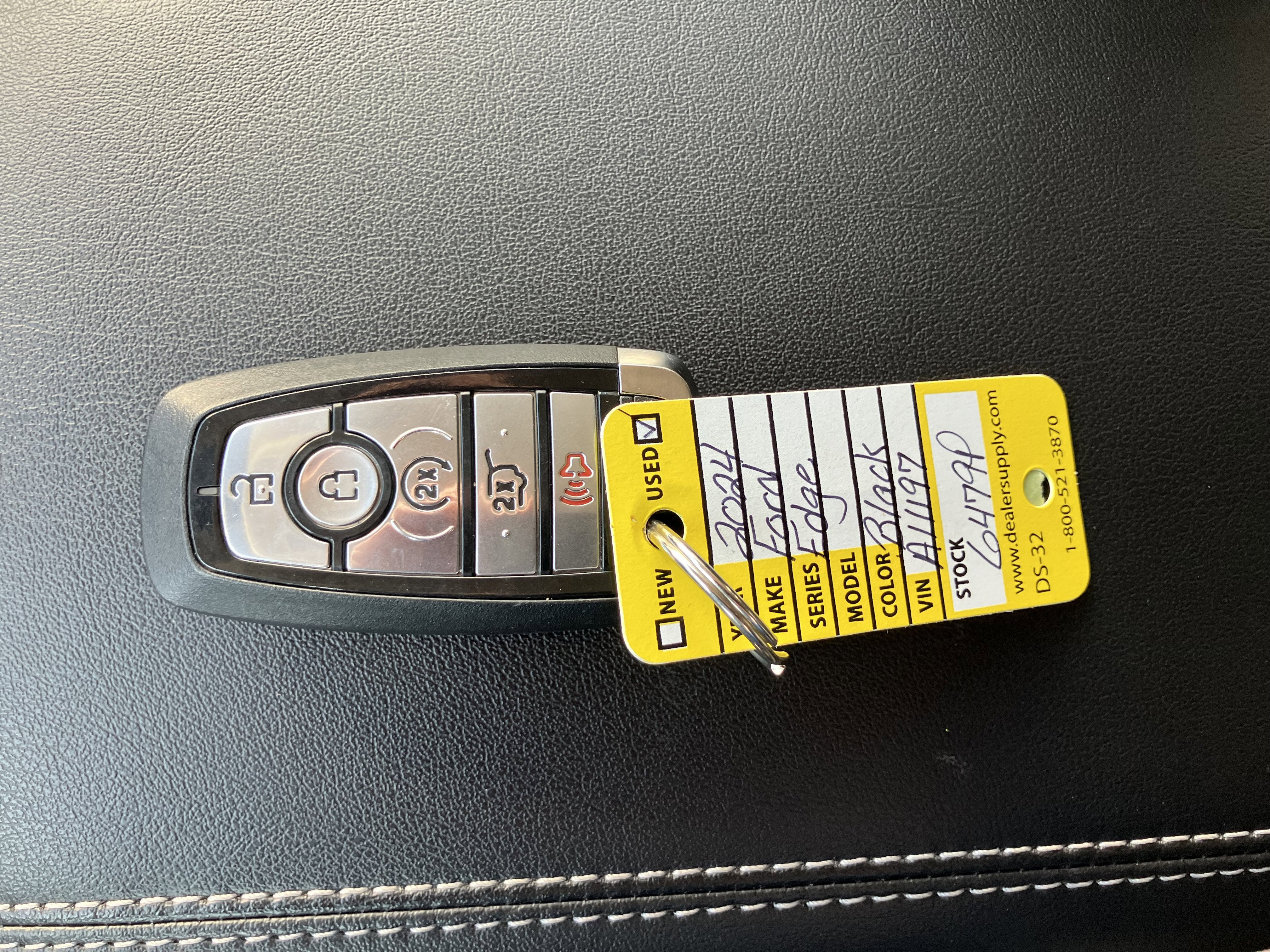 2024 Ford Edge Titanium