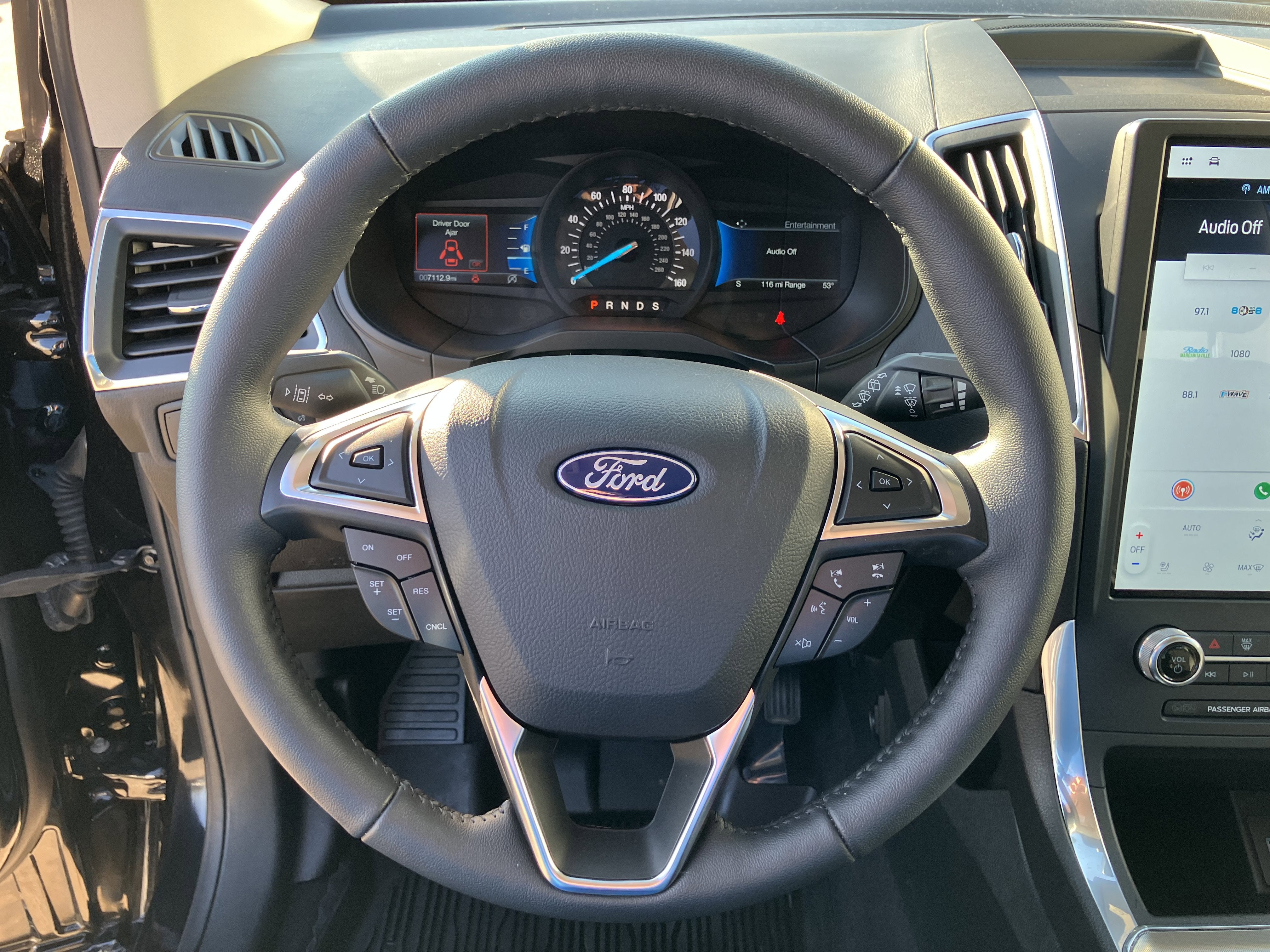 2024 Ford Edge Titanium