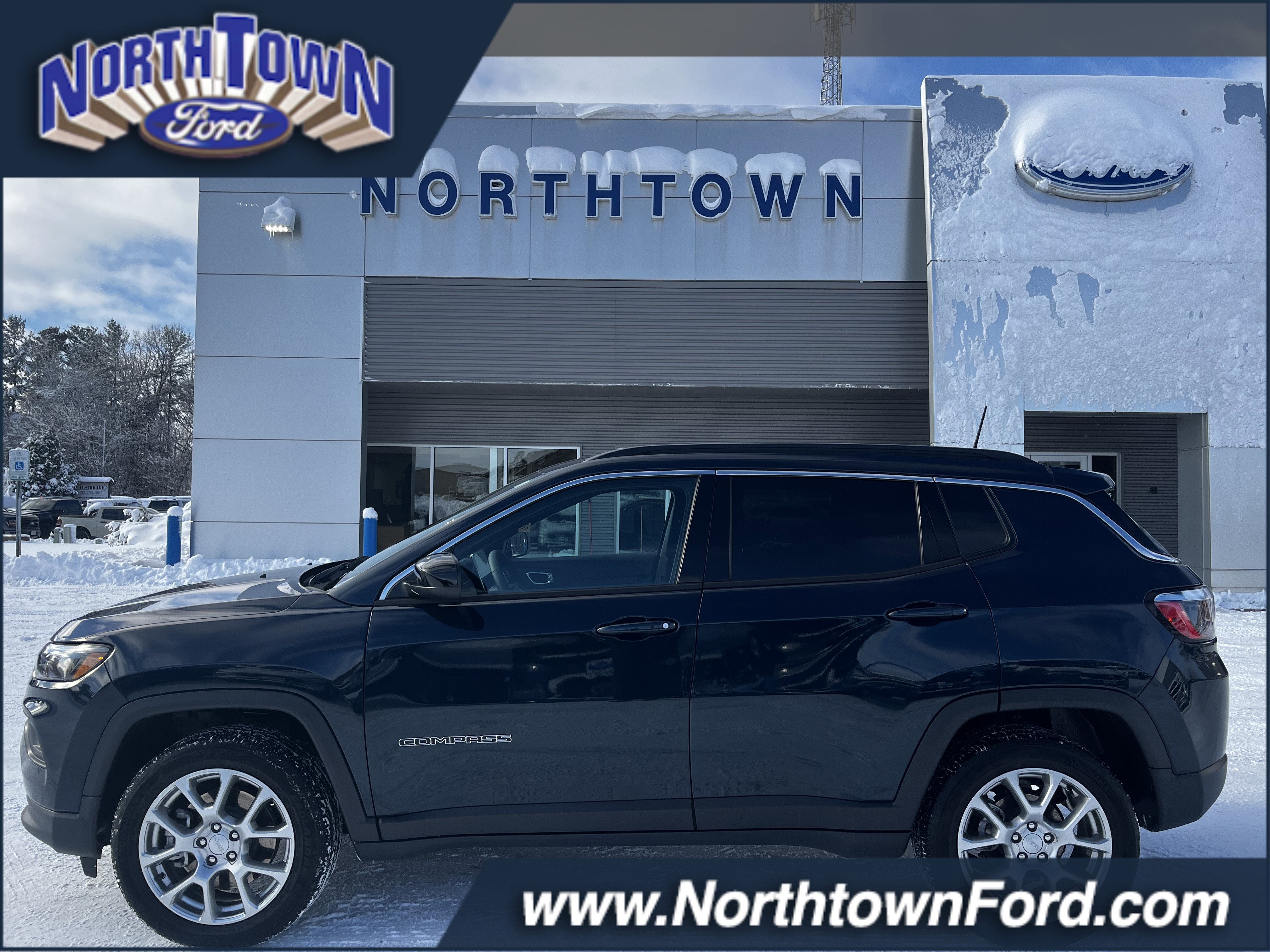 2024 Jeep Compass Latitude Lux