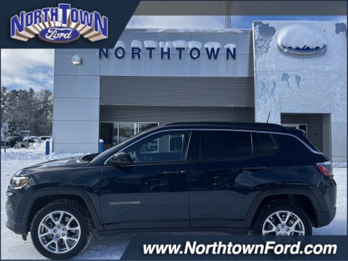 2024 Jeep Compass Latitude Lux