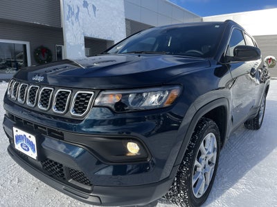 2024 Jeep Compass Latitude Lux