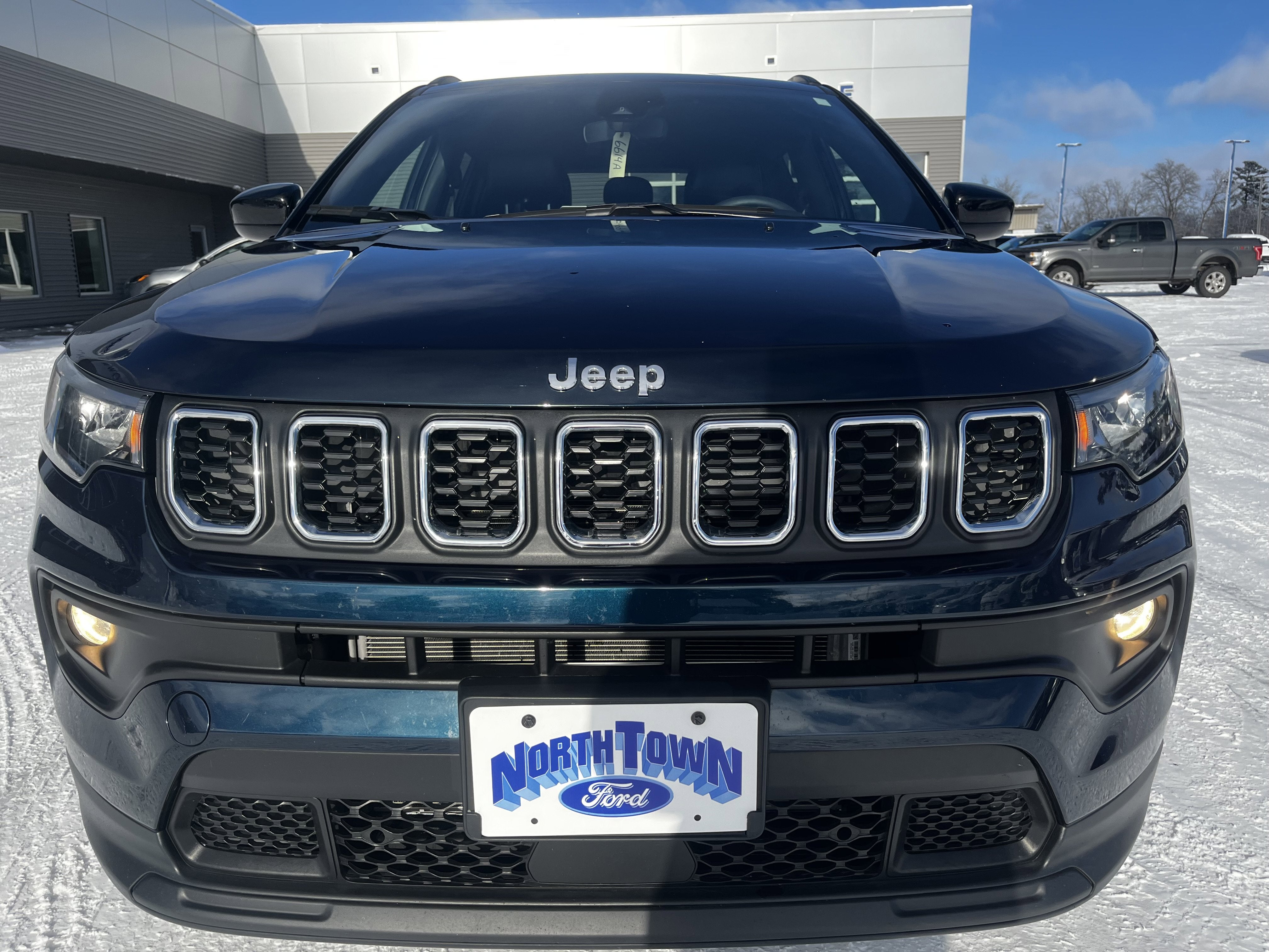 2024 Jeep Compass Latitude Lux