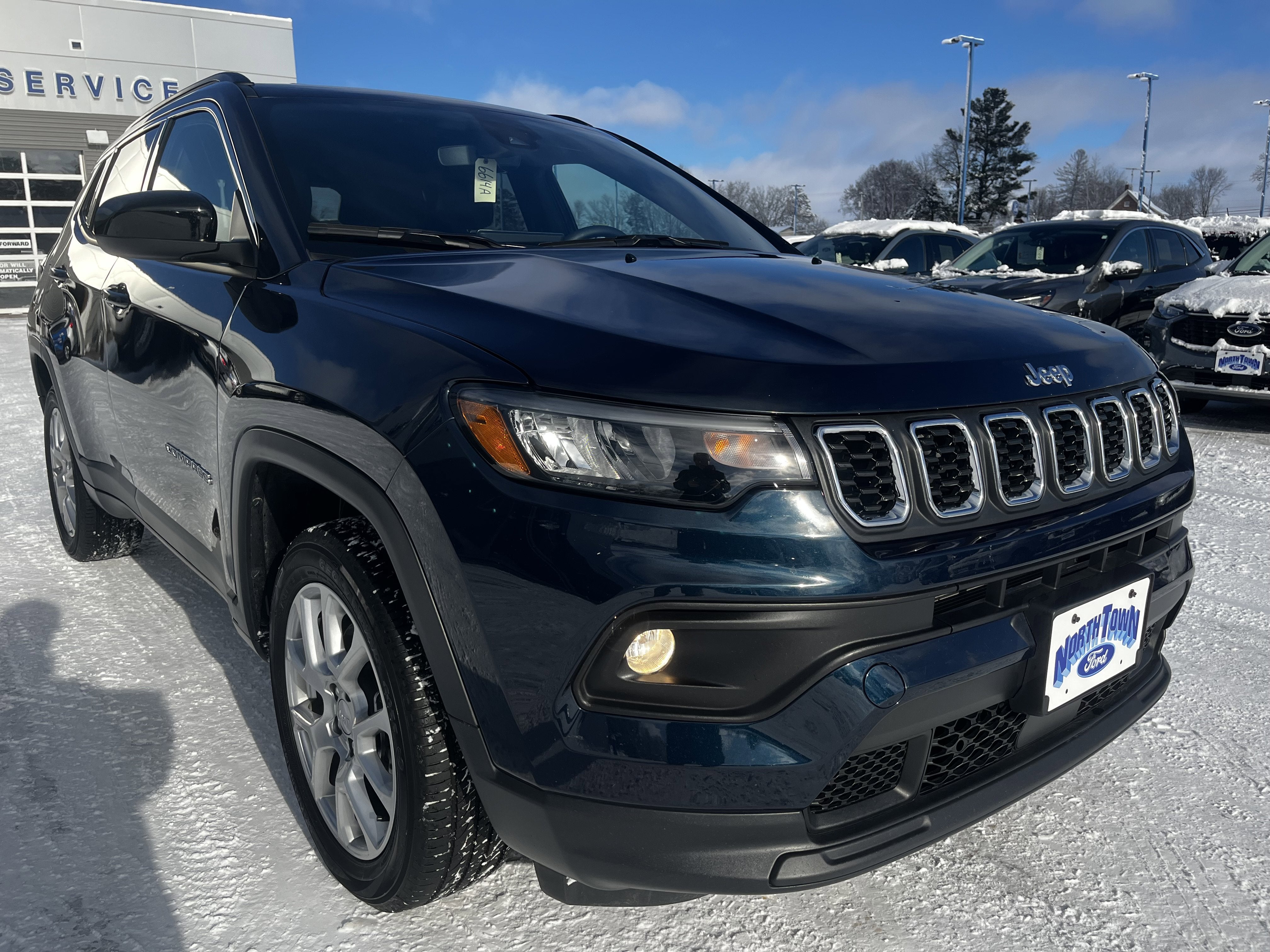 2024 Jeep Compass Latitude Lux
