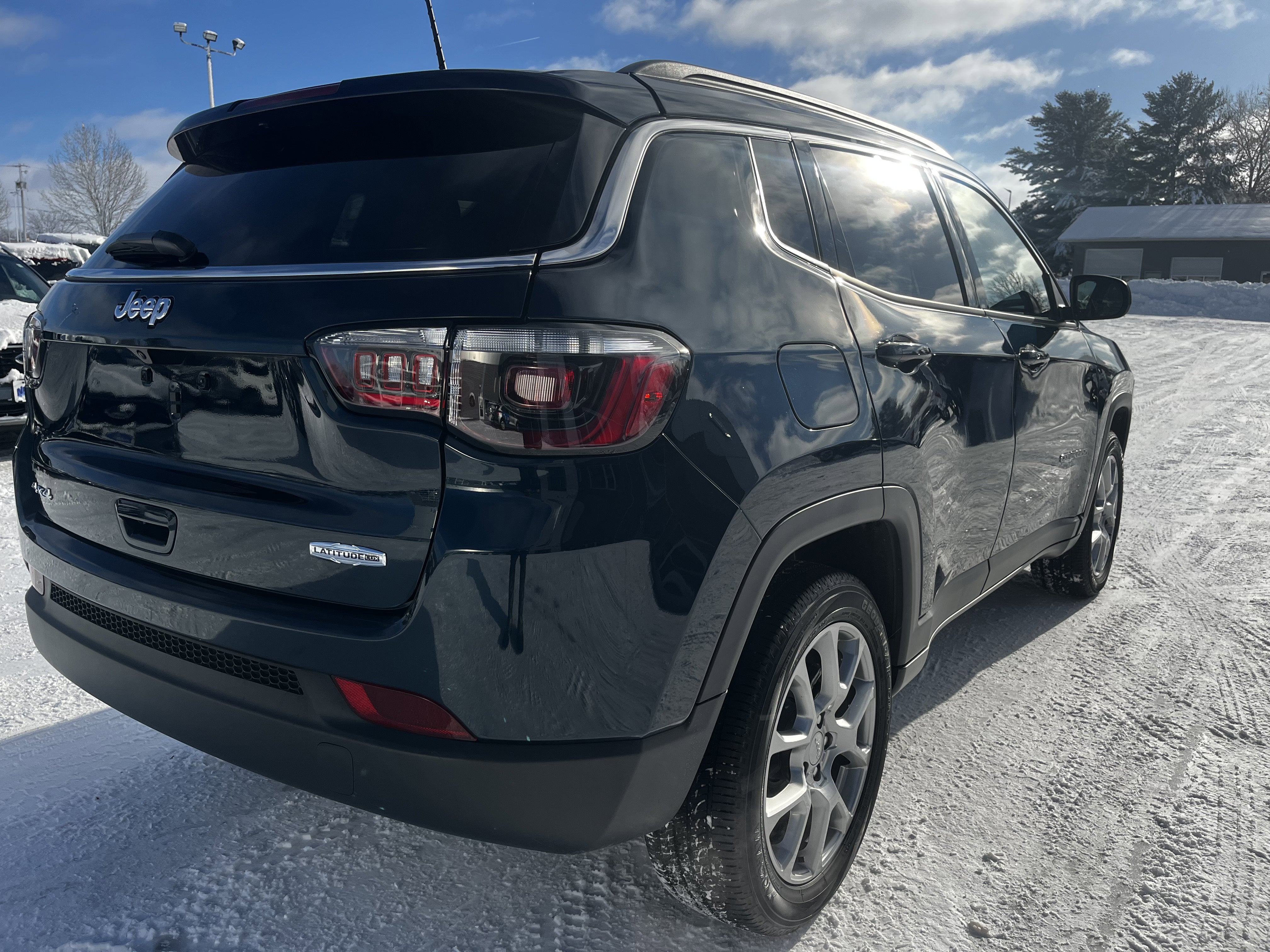 2024 Jeep Compass Latitude Lux