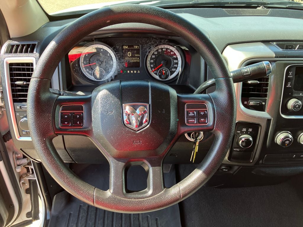 2013 RAM 1500 SLT