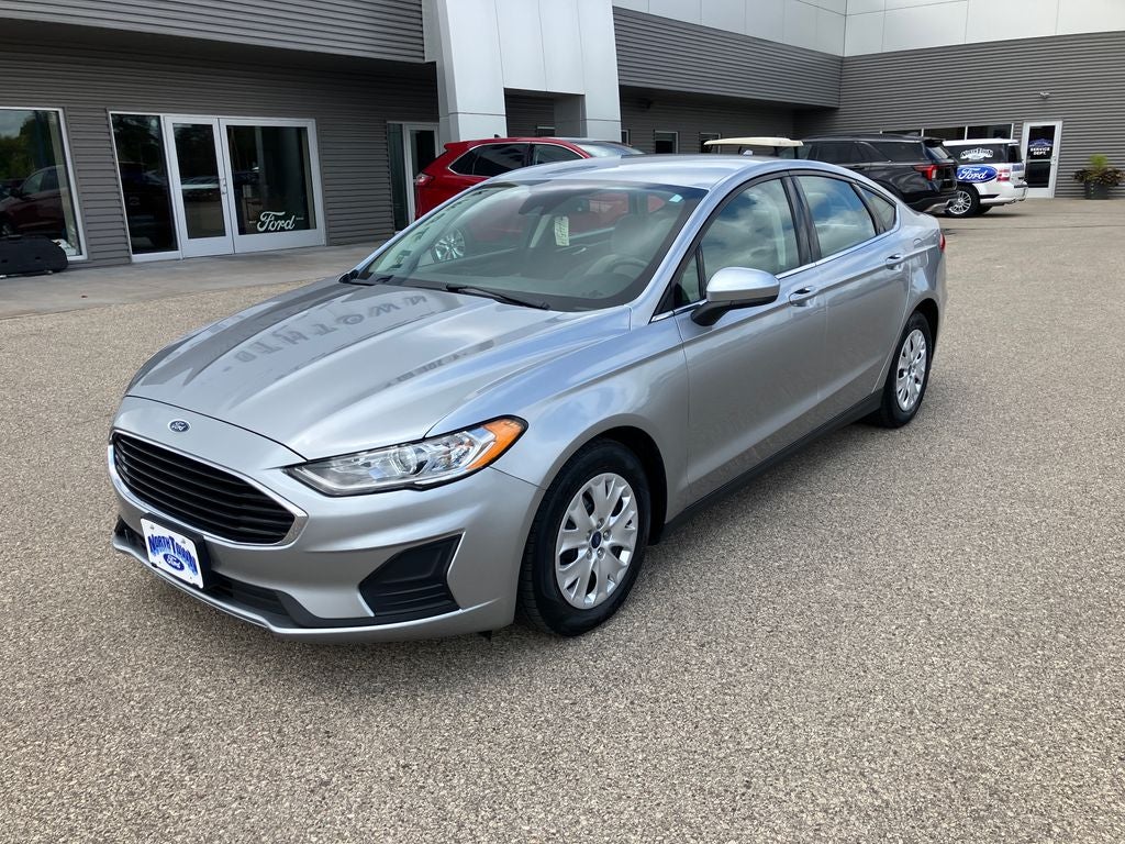 Used 2020 Ford Fusion S with VIN 3FA6P0G72LR201059 for sale in Menomonie, WI