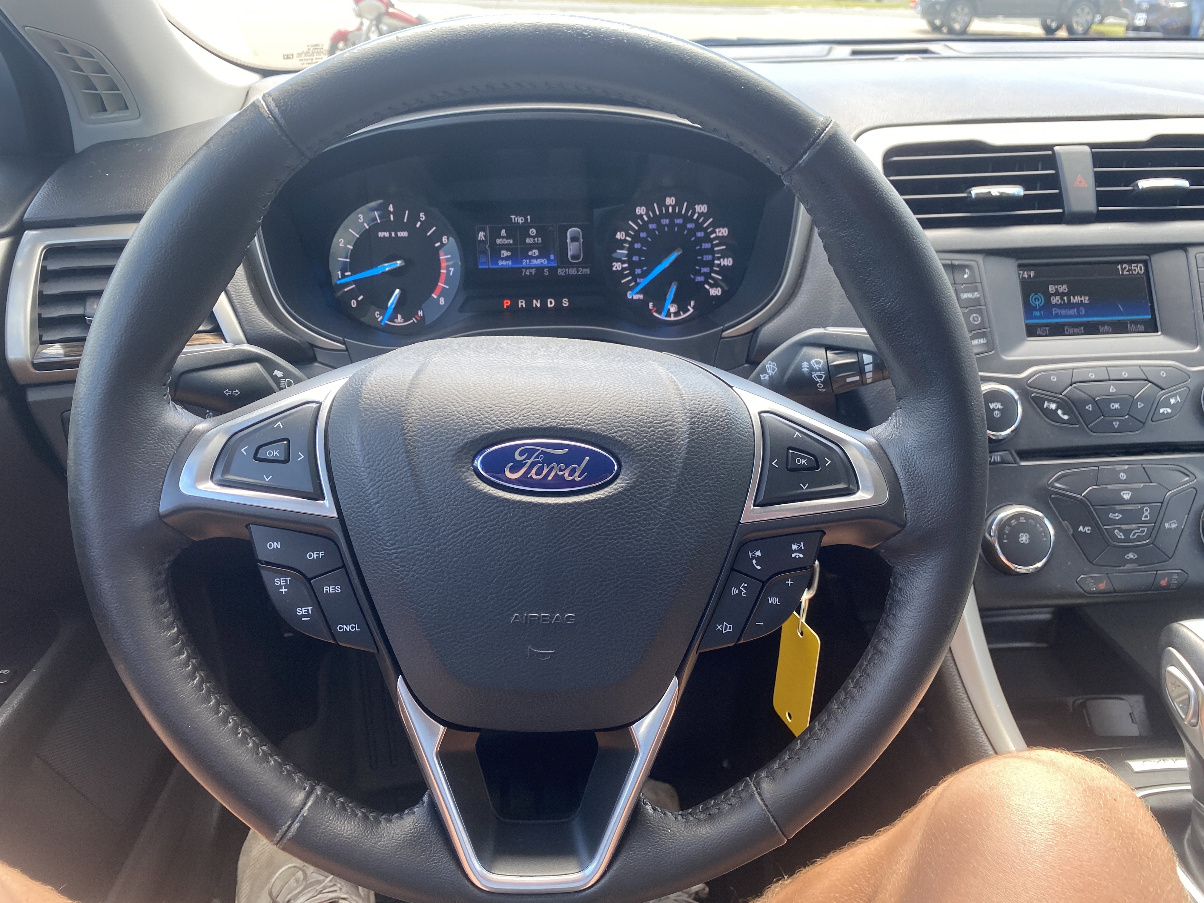 2016 Ford Fusion SE
