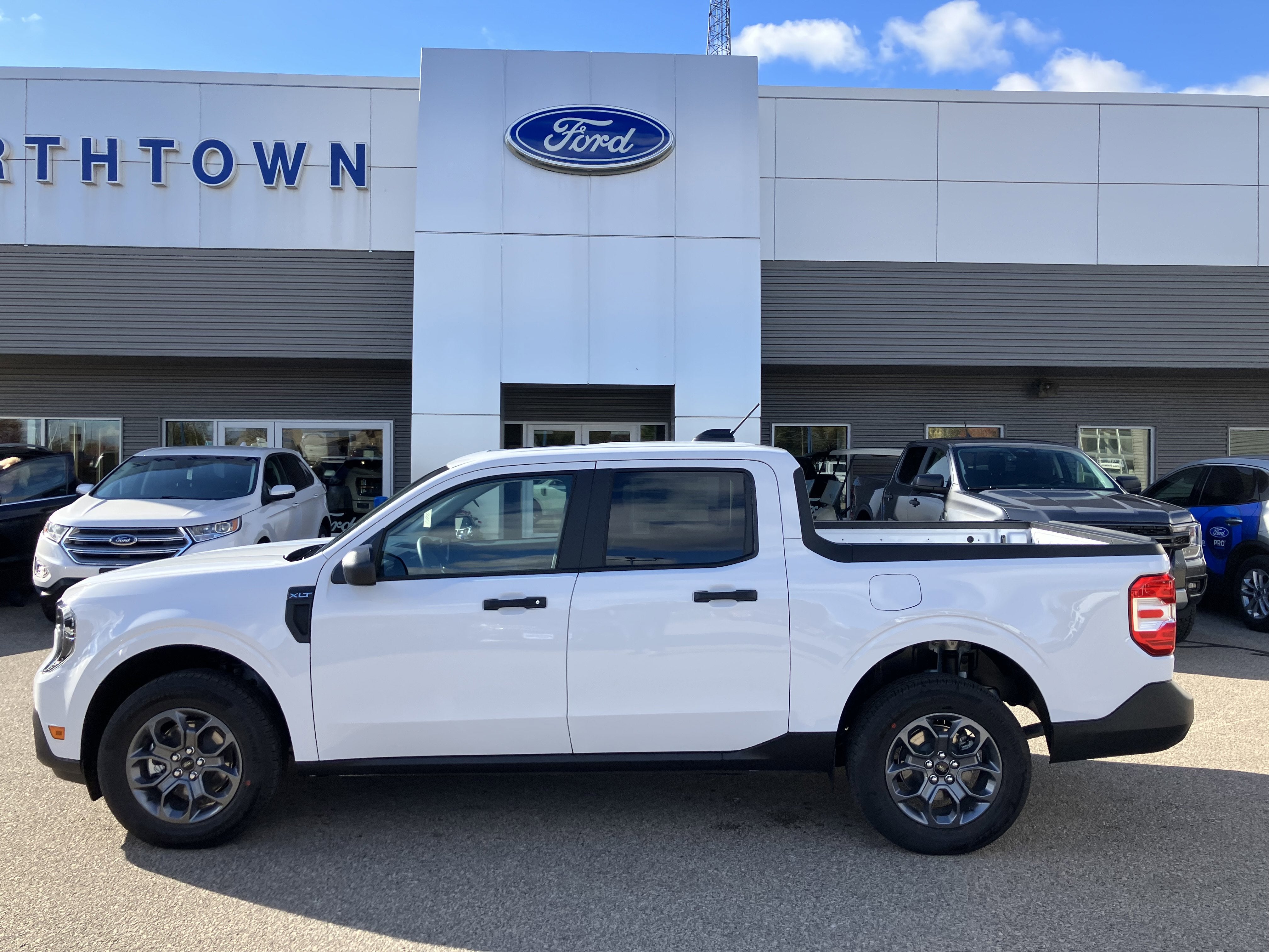 2025 Ford Maverick XLT