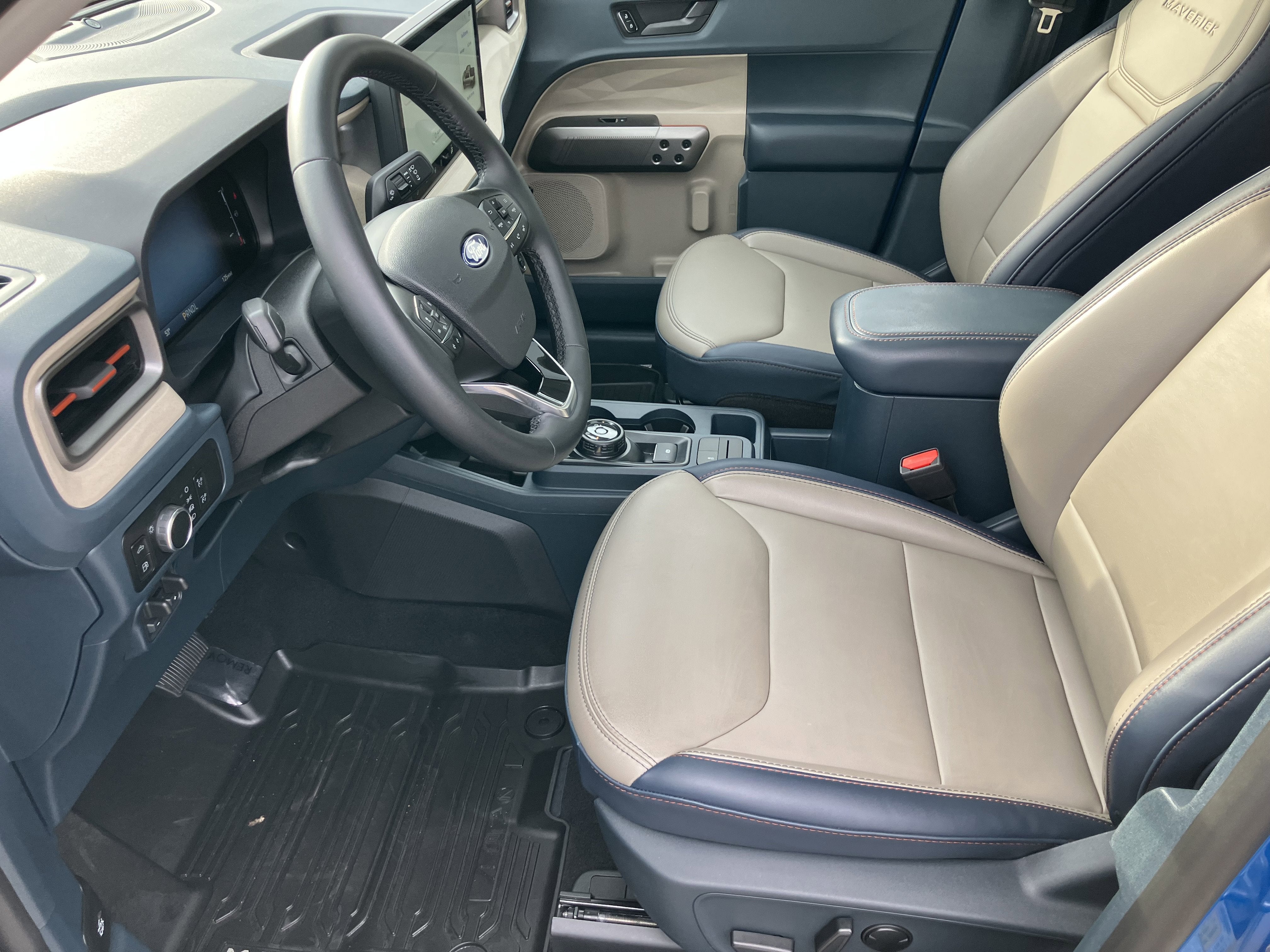 2025 Ford Maverick LARIAT