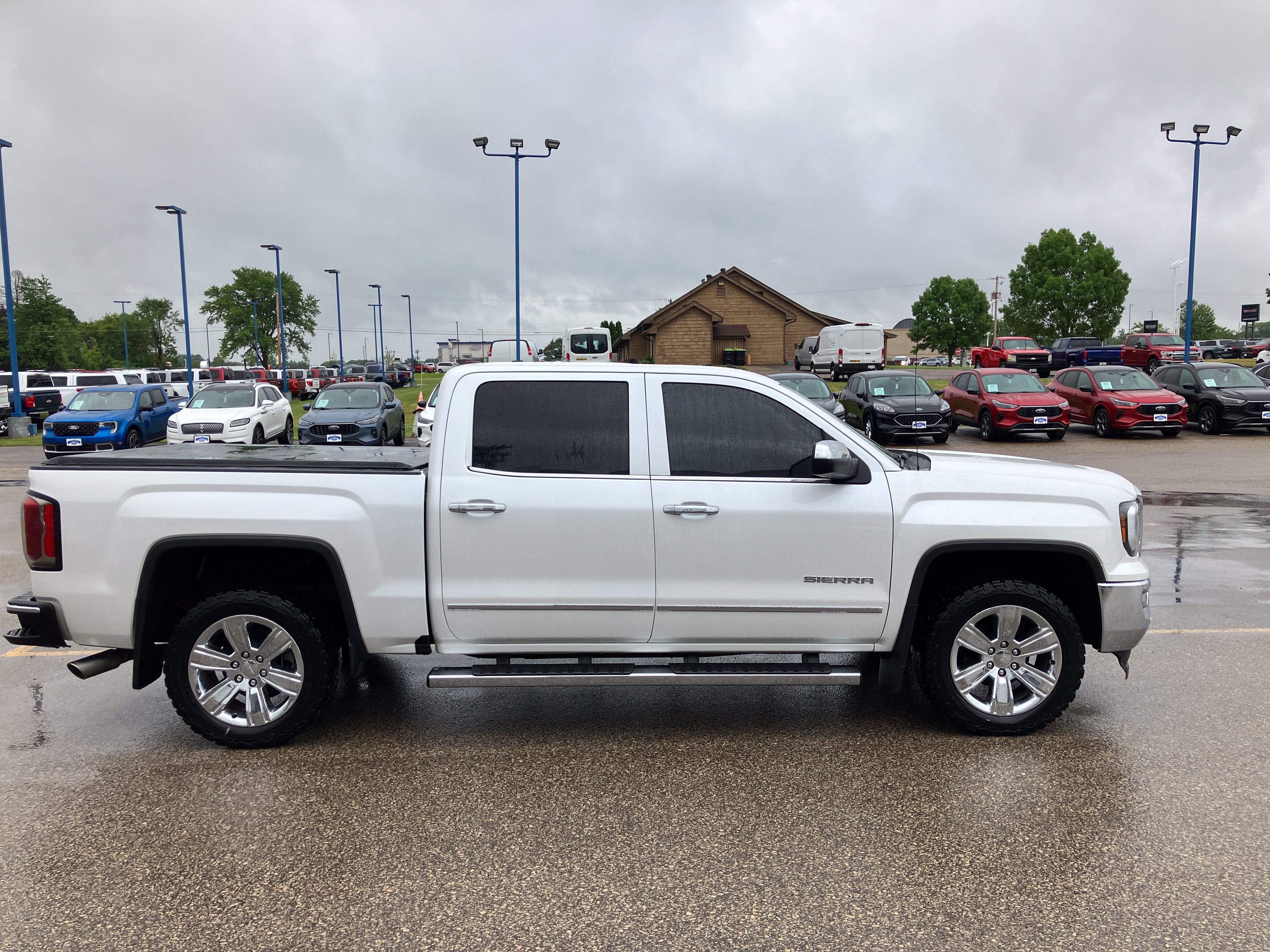 2018 GMC Sierra 1500 SLT