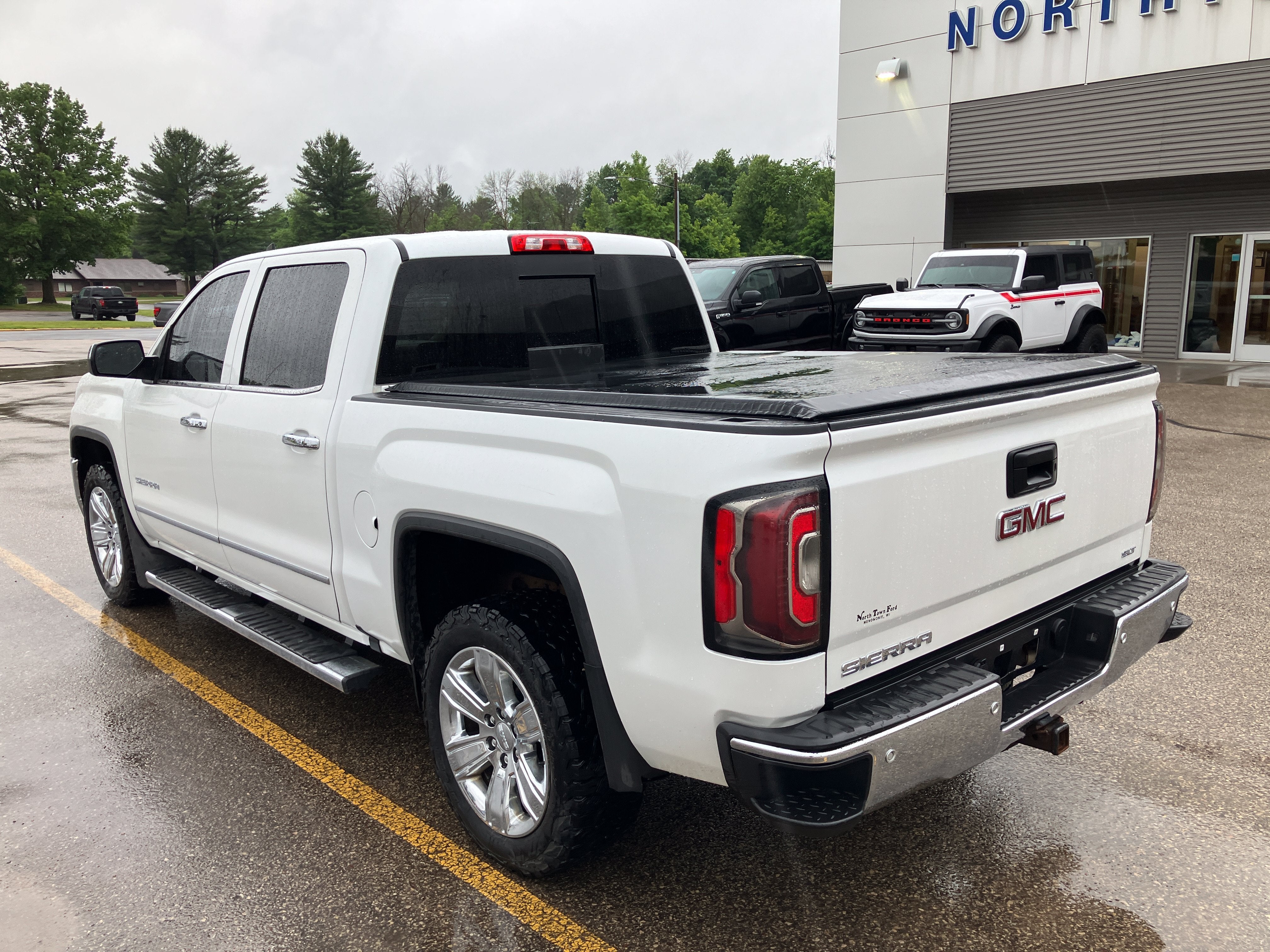 2018 GMC Sierra 1500 SLT