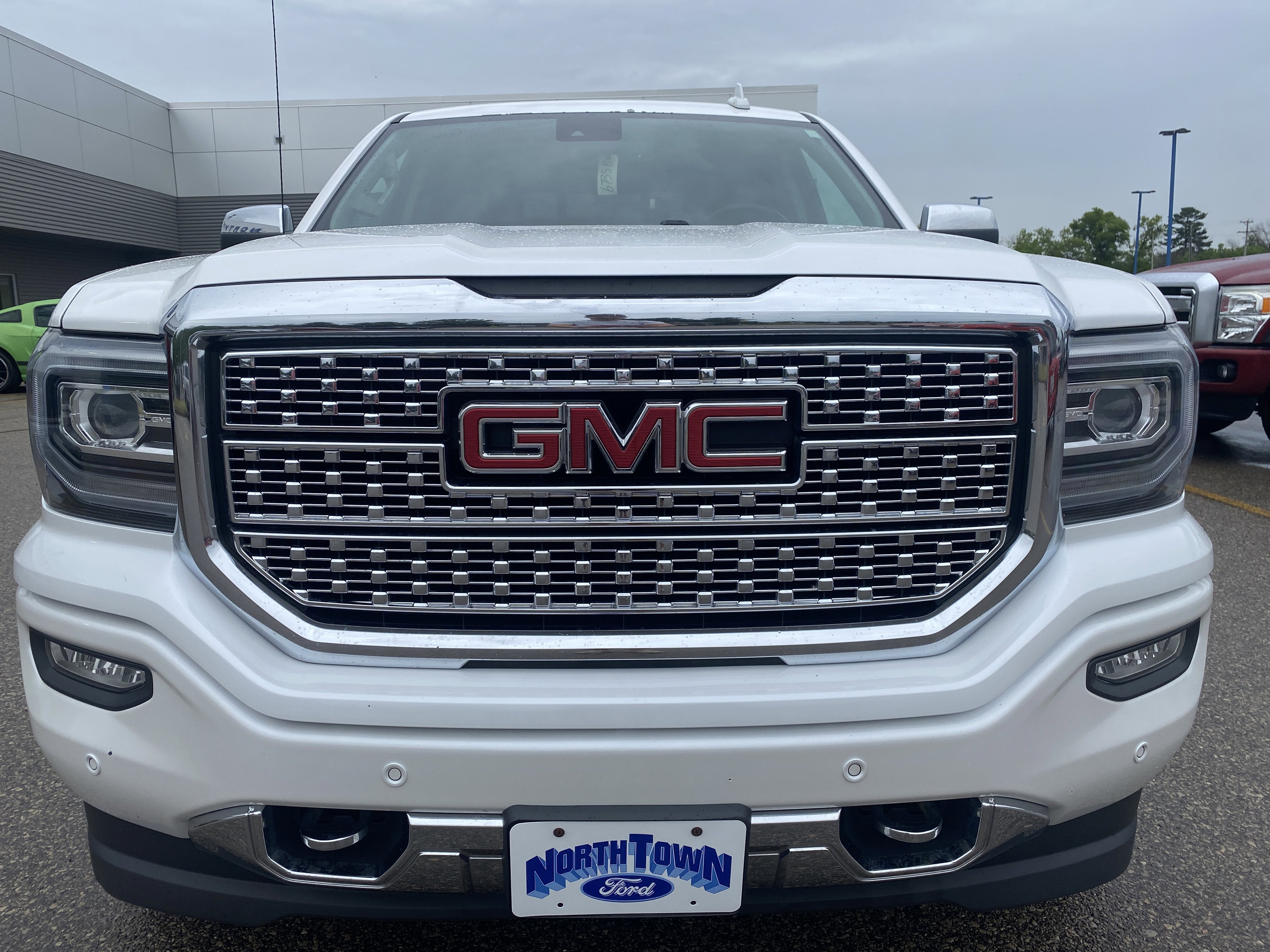 2017 GMC Sierra 1500 Denali
