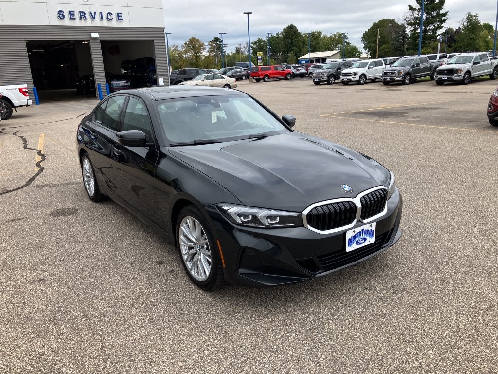 2023 BMW 3 Series 330i xDrive