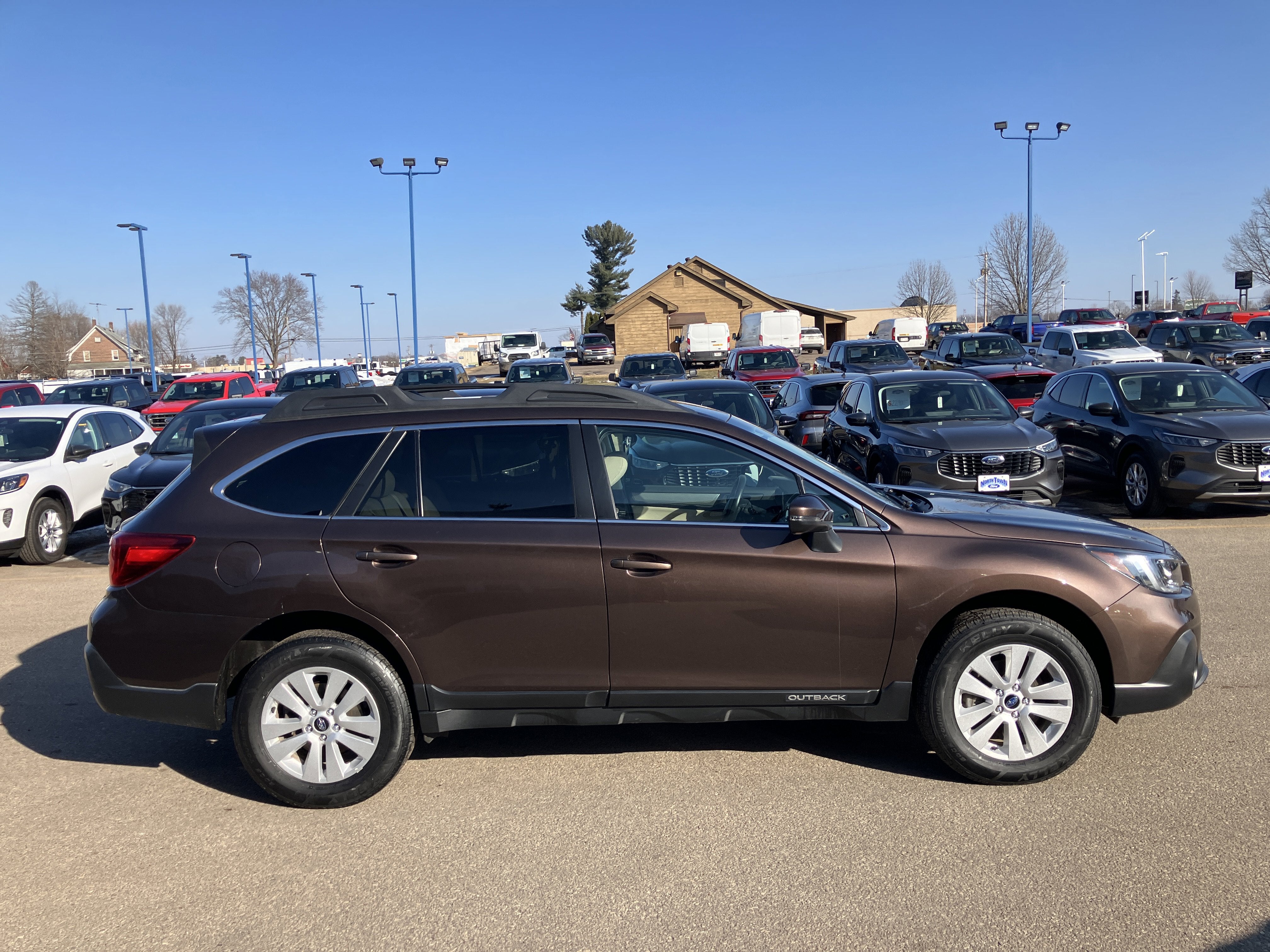 2019 Subaru Outback Premium