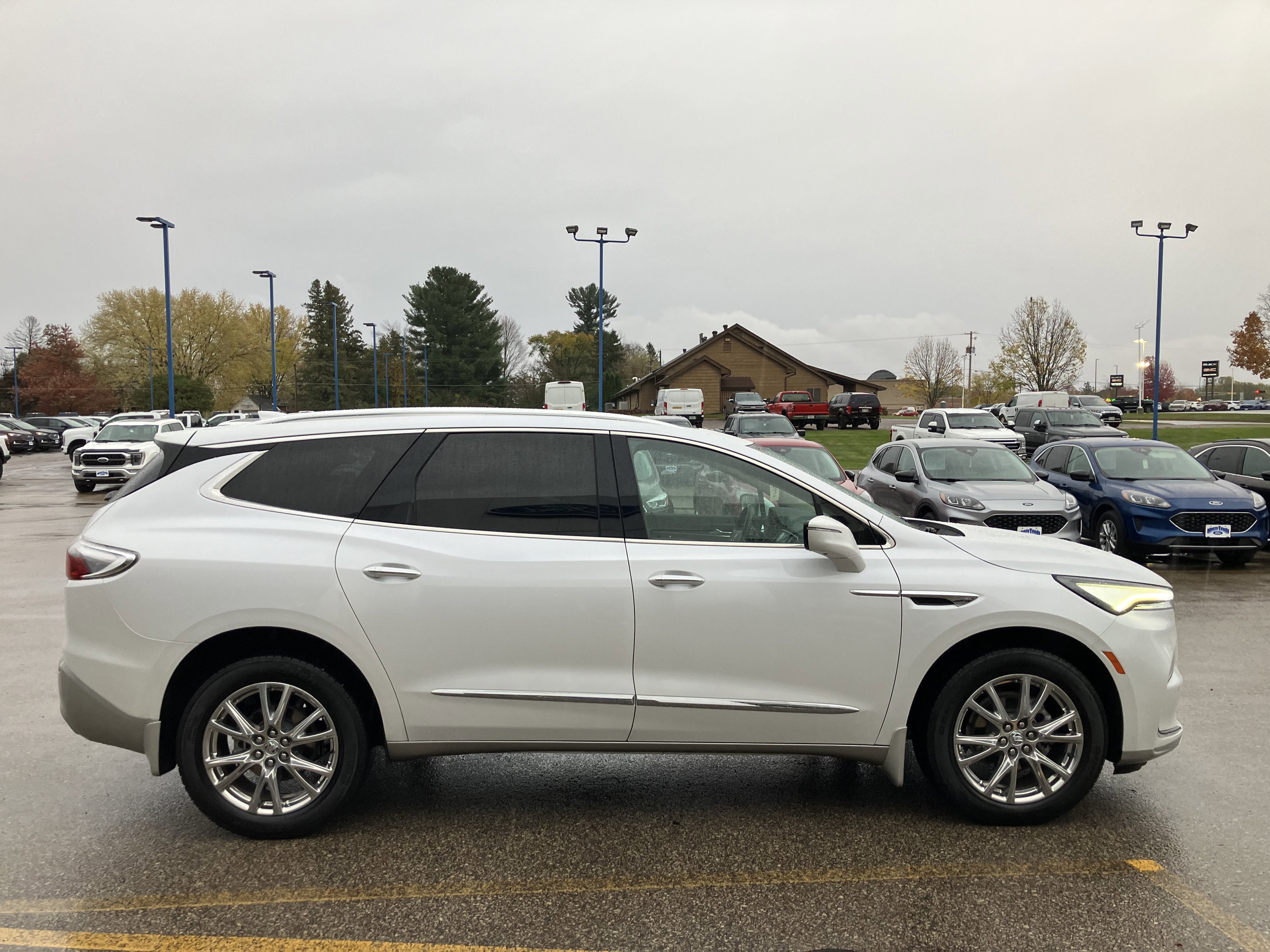 2023 Buick Enclave Premium