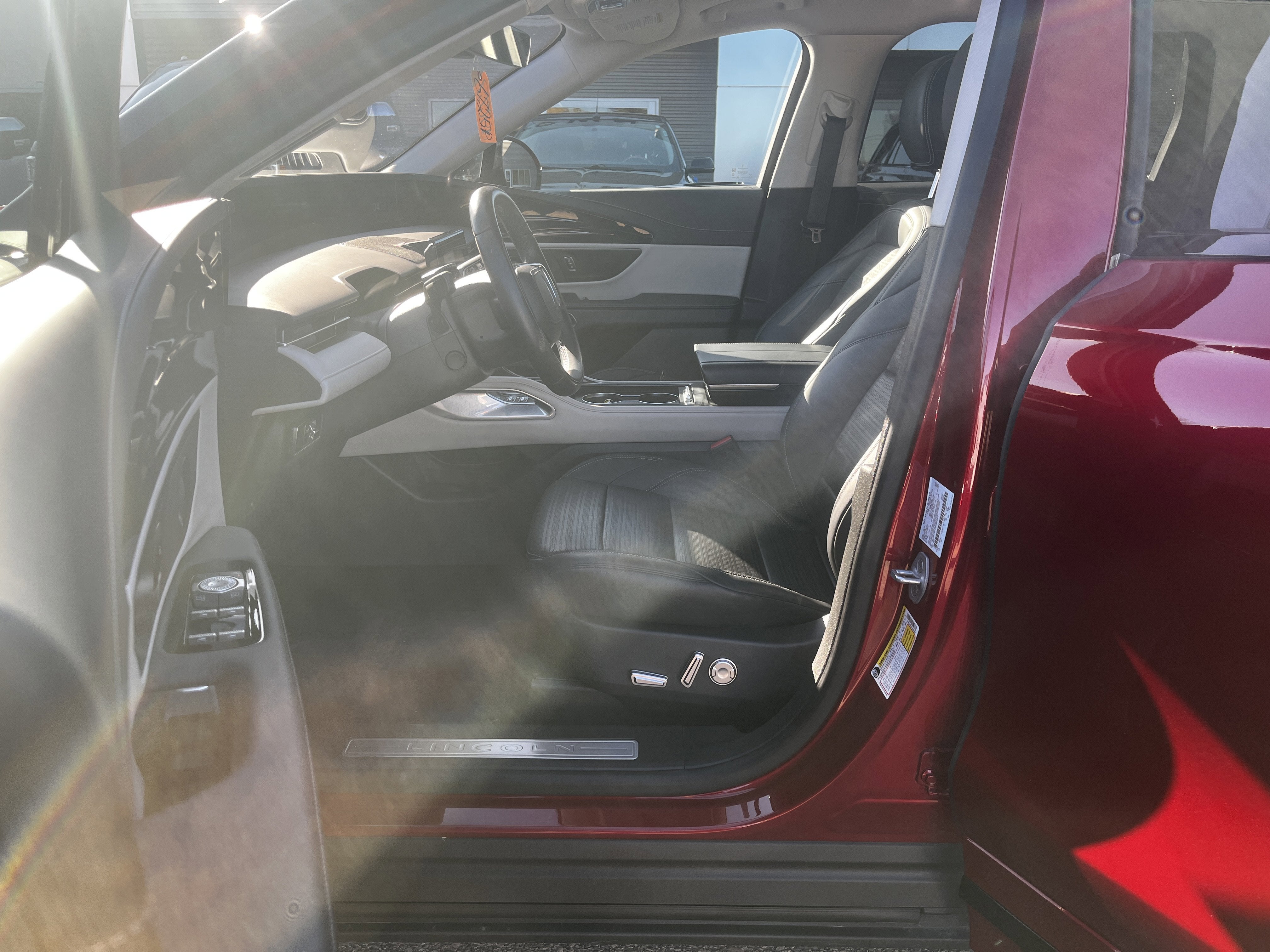 2025 Lincoln Nautilus Reserve