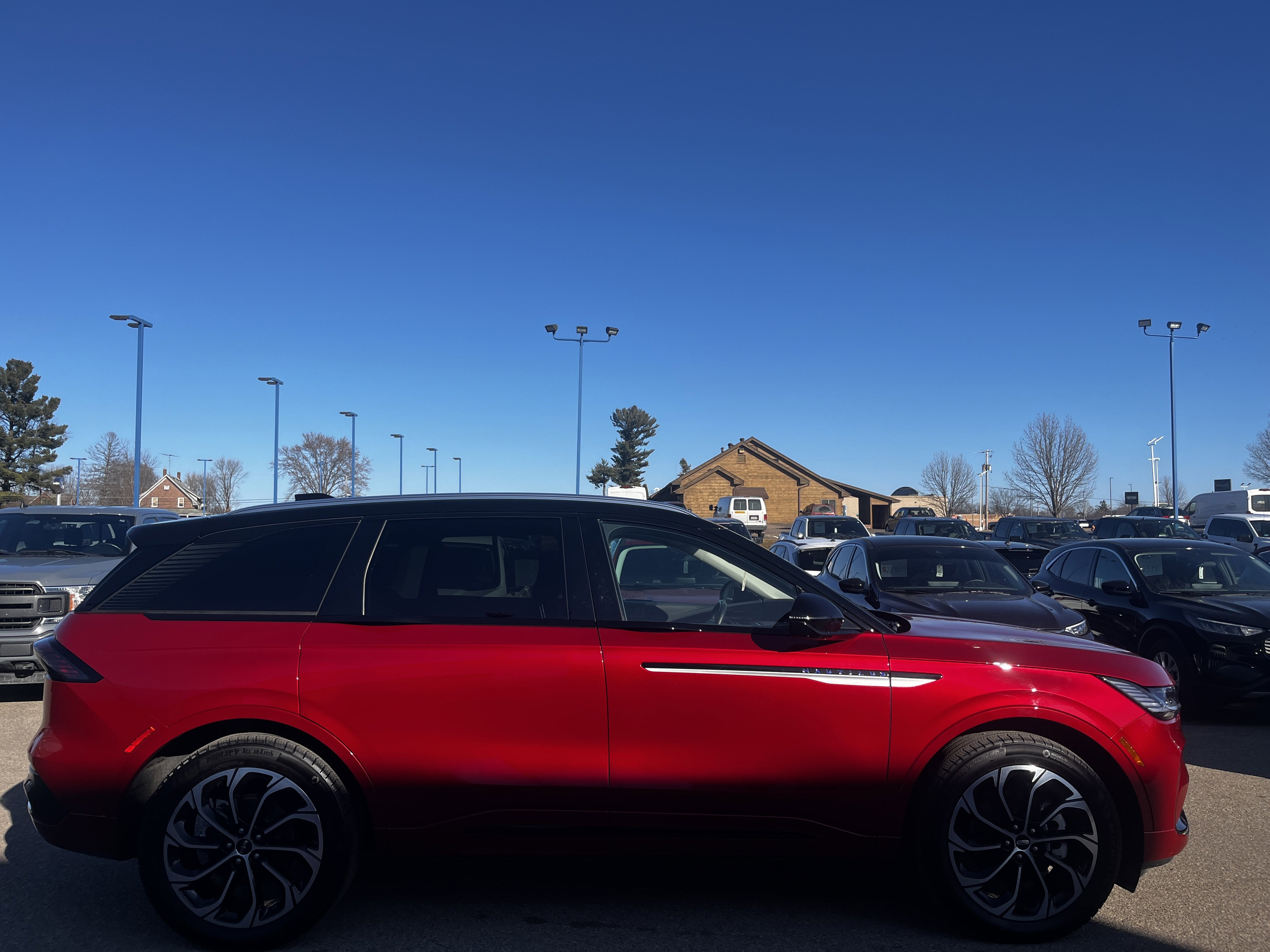 2025 Lincoln Nautilus Reserve