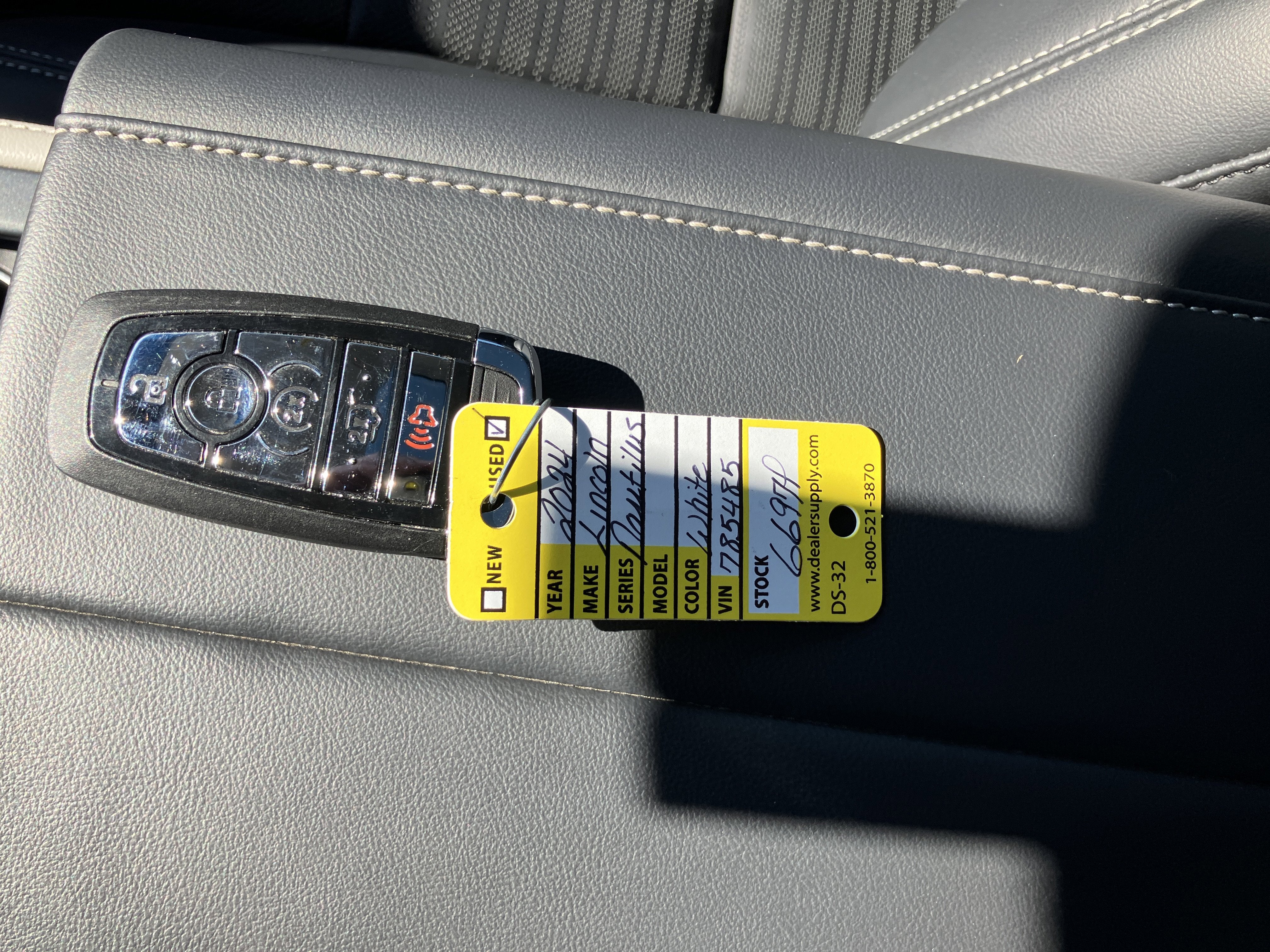 2024 Lincoln Nautilus Reserve