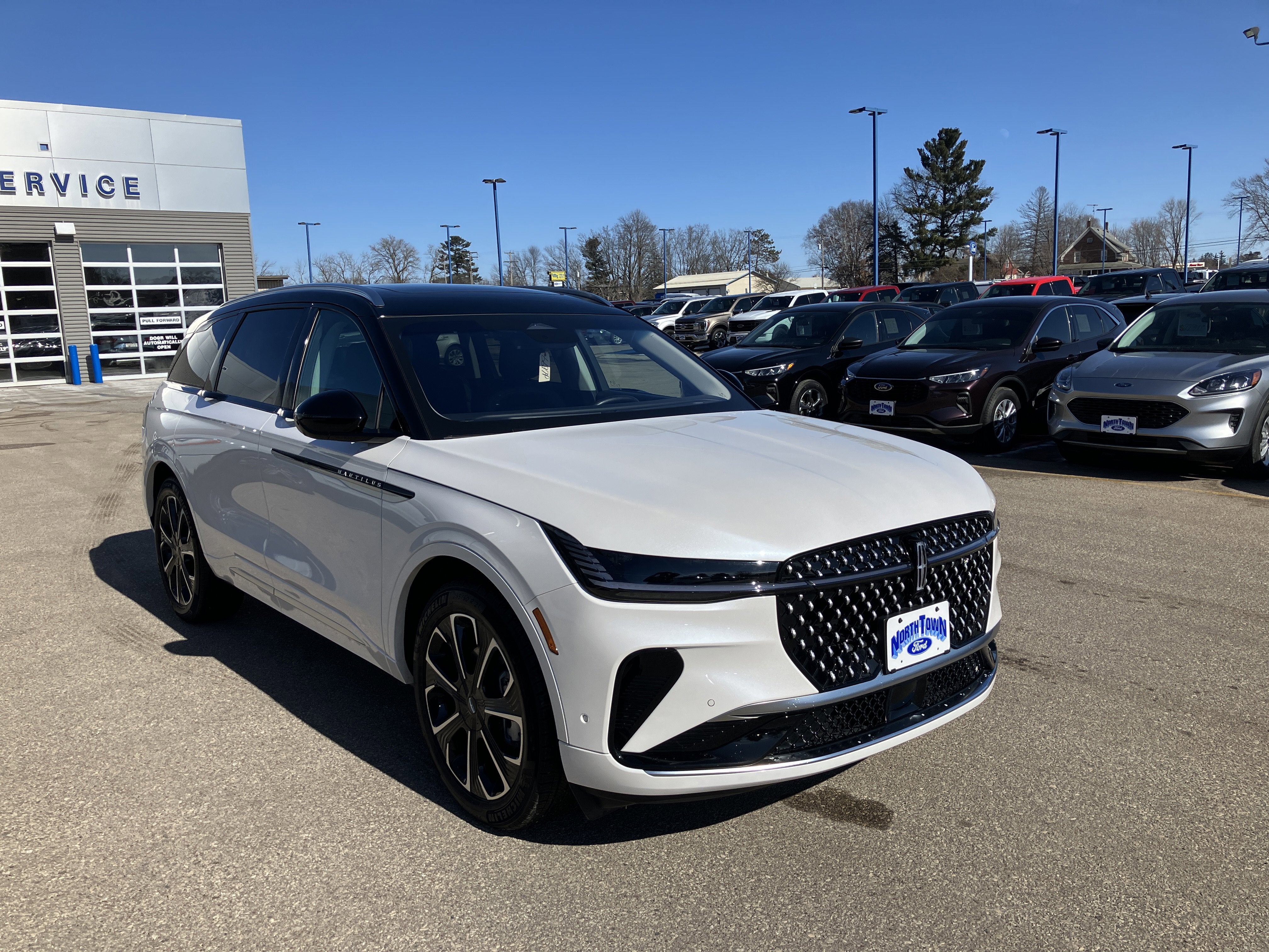 2024 Lincoln Nautilus Reserve