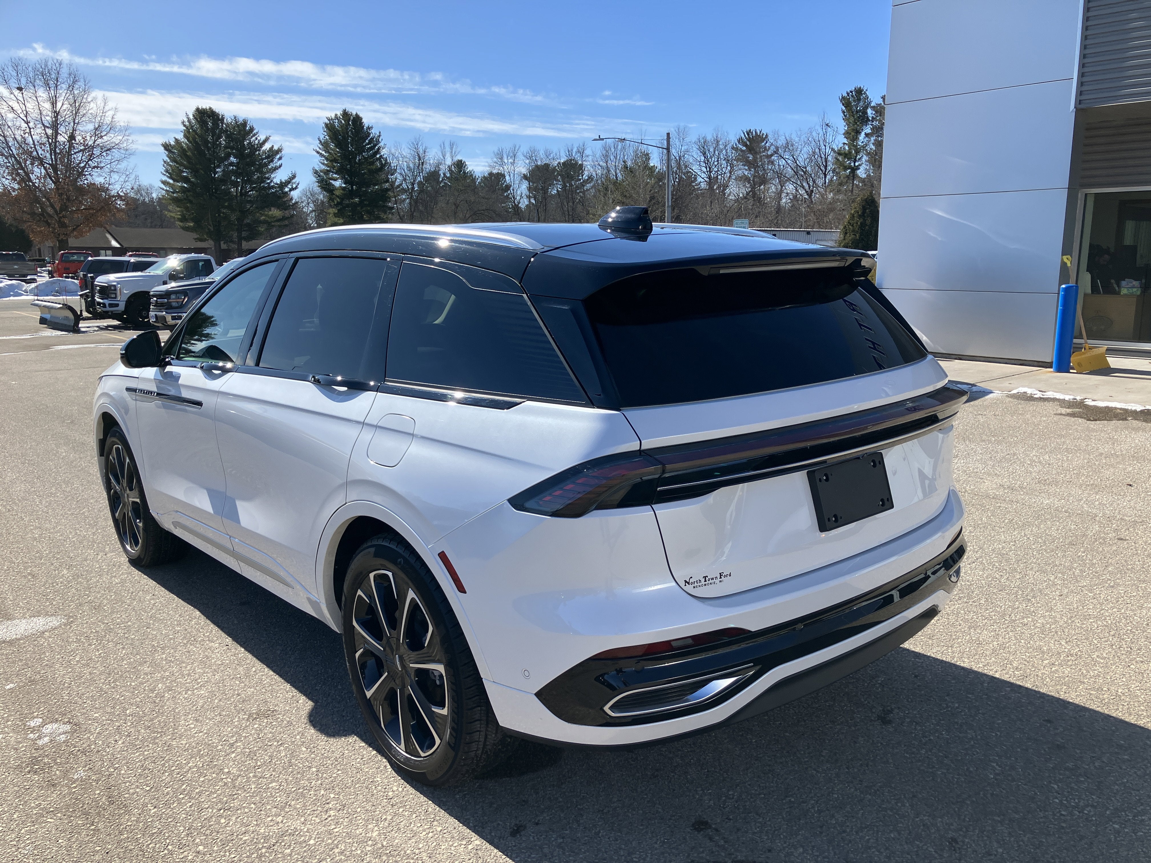 2024 Lincoln Nautilus Reserve