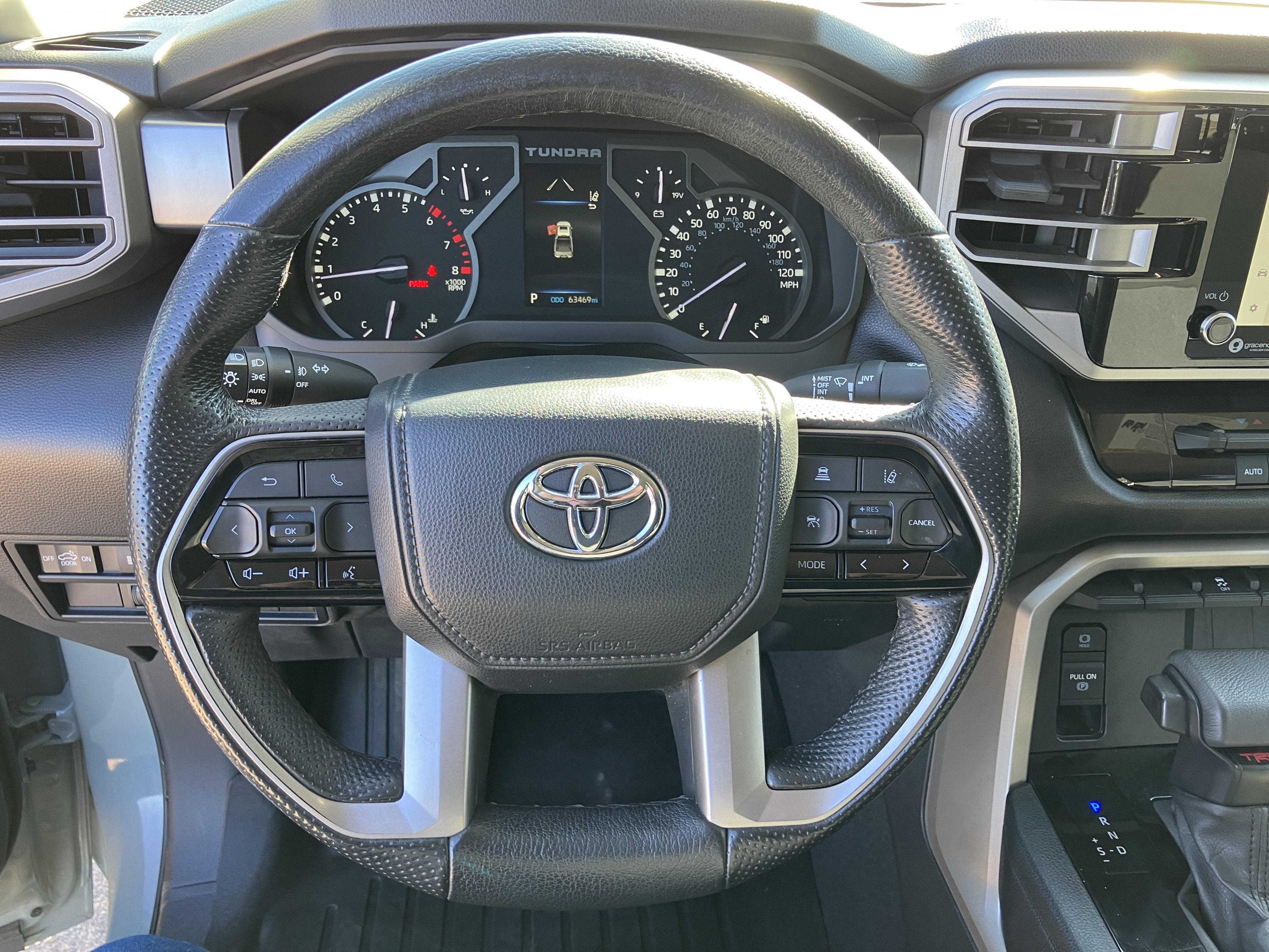 2022 Toyota Tundra 4WD SR5