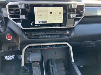 2022 Toyota Tundra 4WD SR5