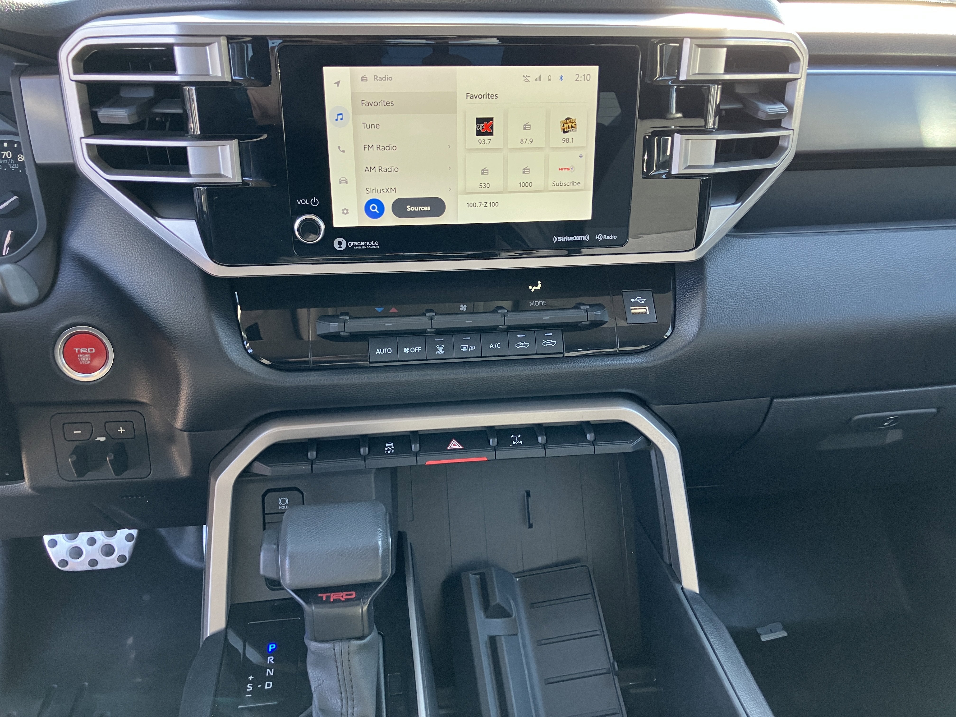 2022 Toyota Tundra 4WD SR5