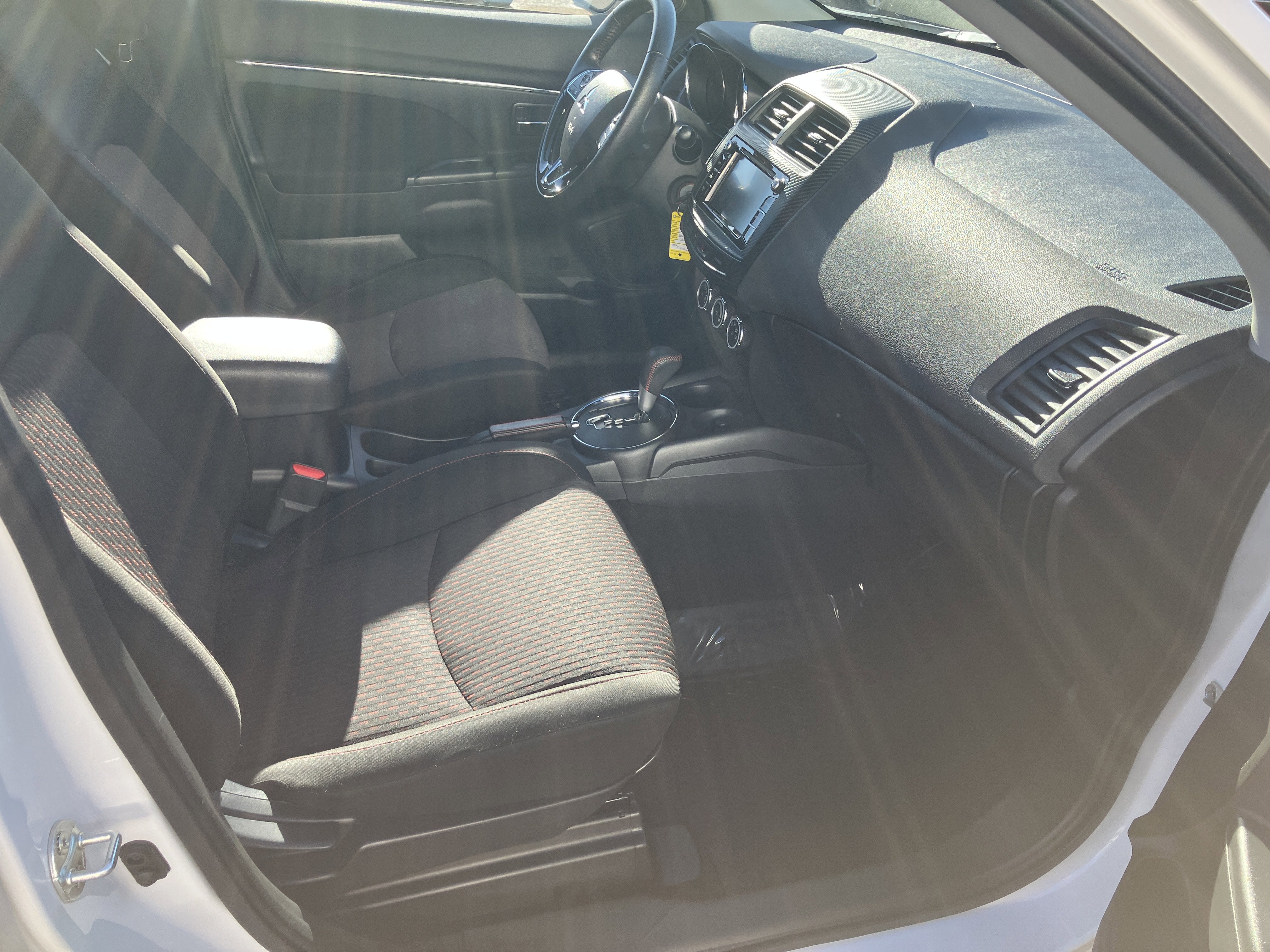 2017 Mitsubishi Outlander Sport LE 2.0