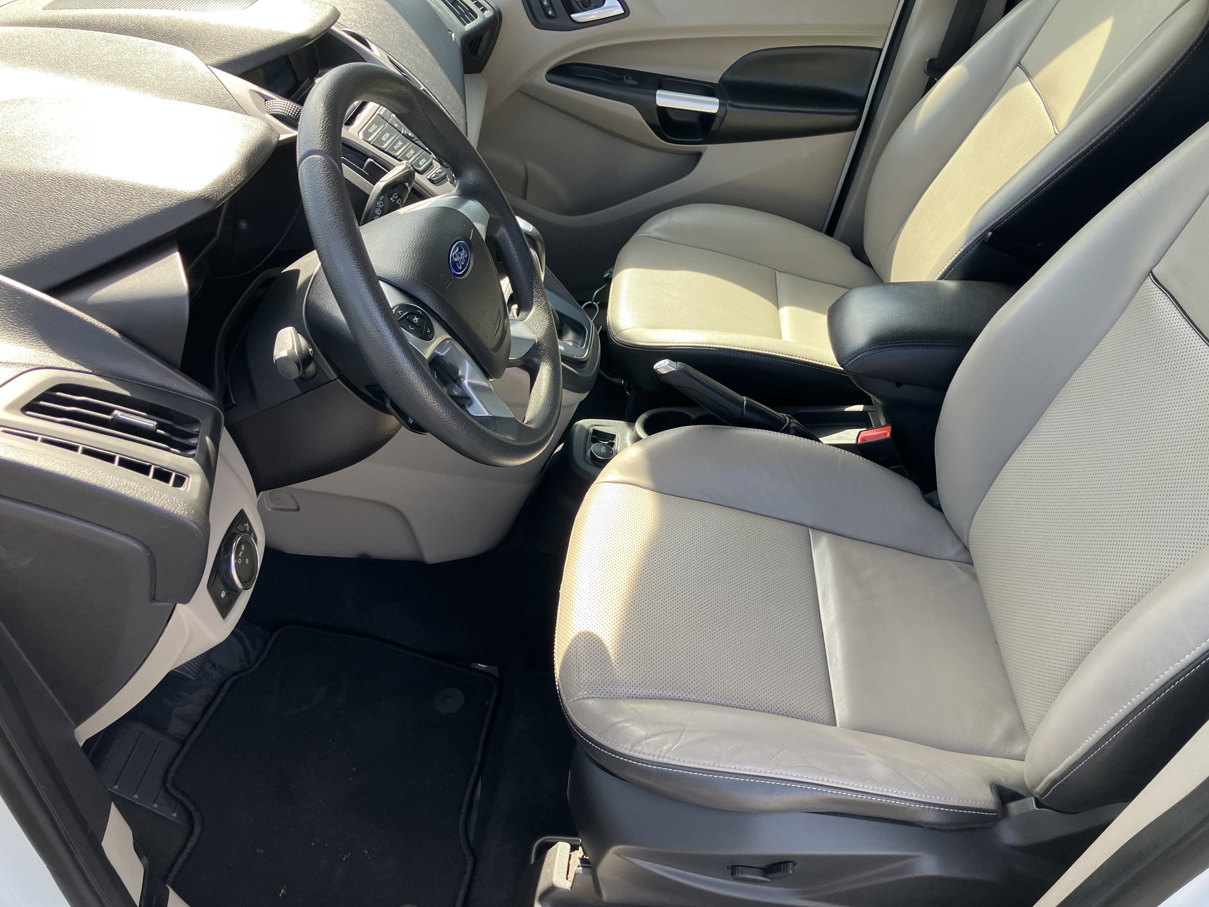 2014 Ford Transit Connect Wagon XLT